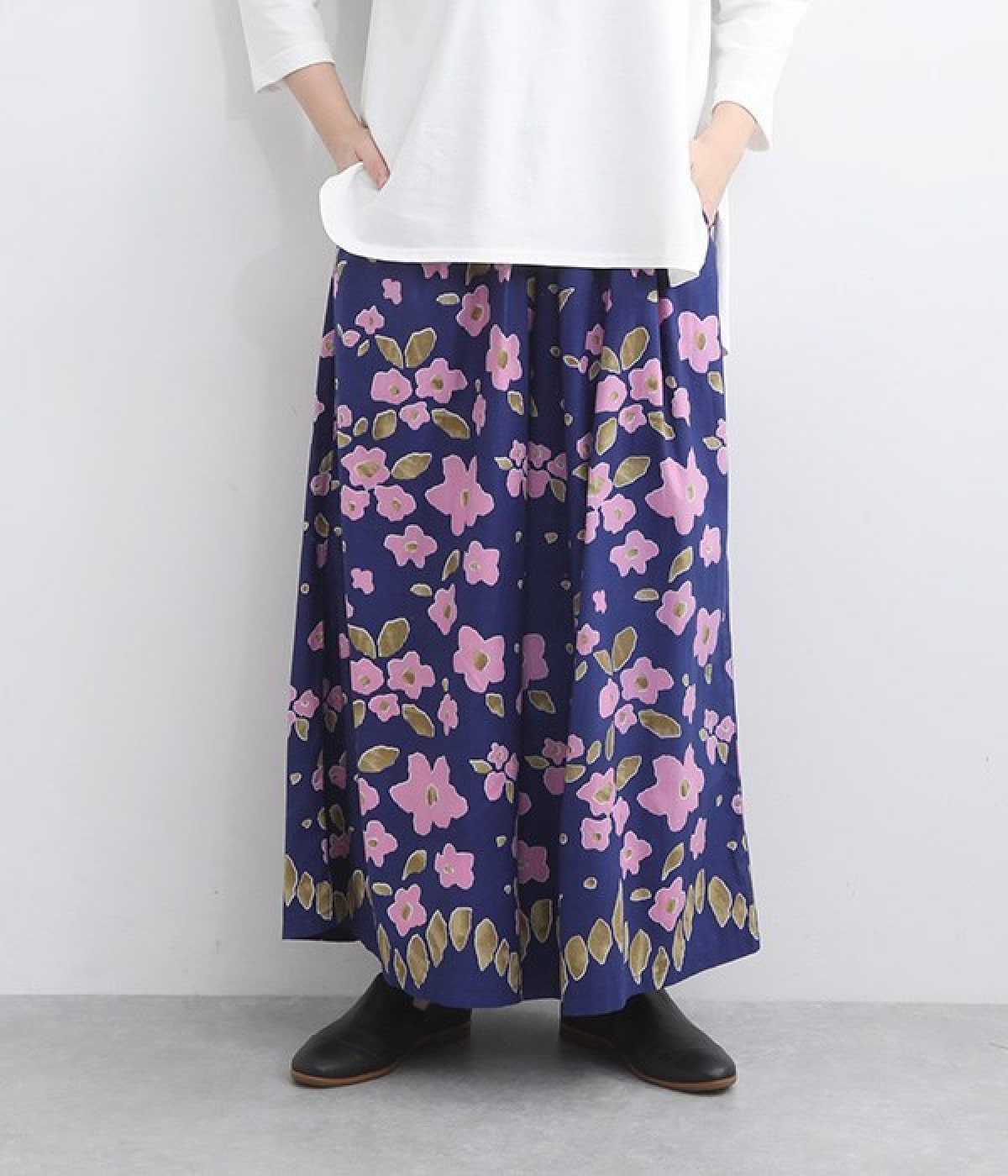 コットンシュレッドフラワーパンツ(ネイビー-ONESIZE)
