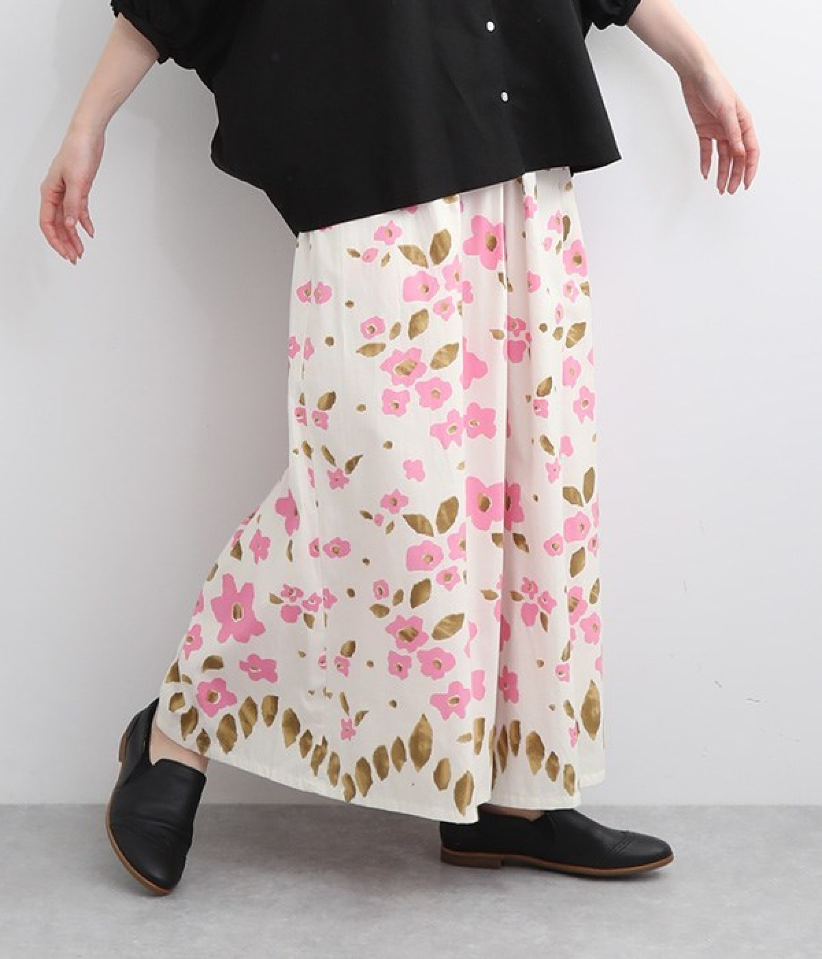 コットンシュレッドフラワーパンツ(ホワイト-ONESIZE)
