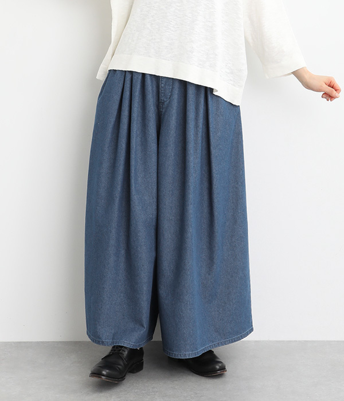 クールデニムタックデザインワイドパンツ(インディゴ-M)