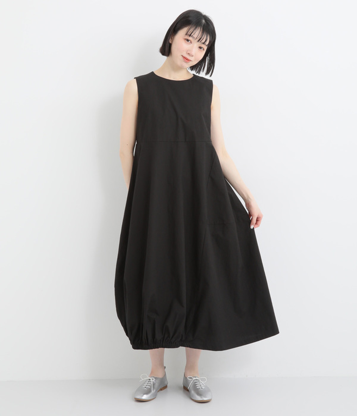 コットンノースリーブバルーンワンピース(ブラック-ONESIZE)