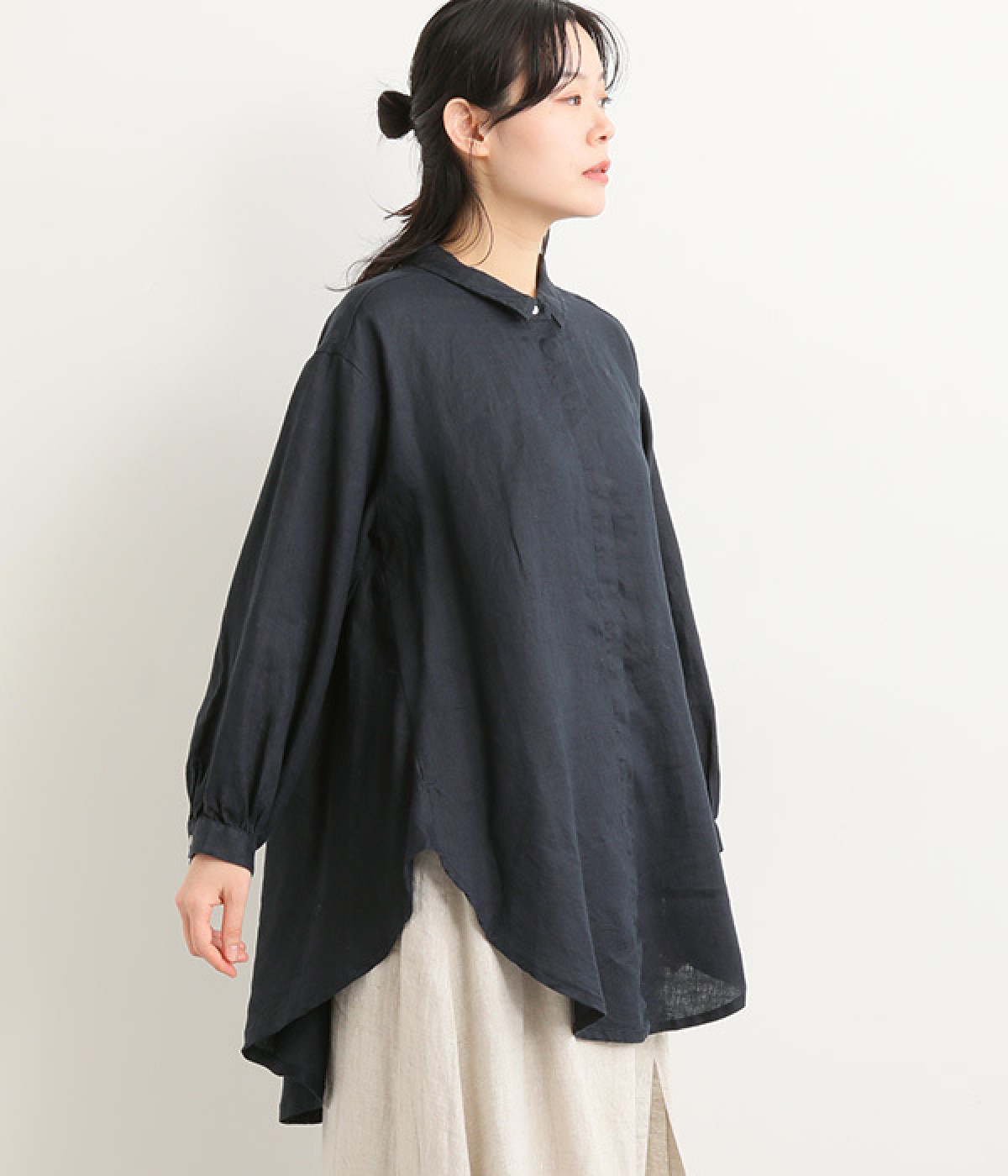 14番手リネン 後ギャザー比翼あきチュニック(ネイビー-ONESIZE)