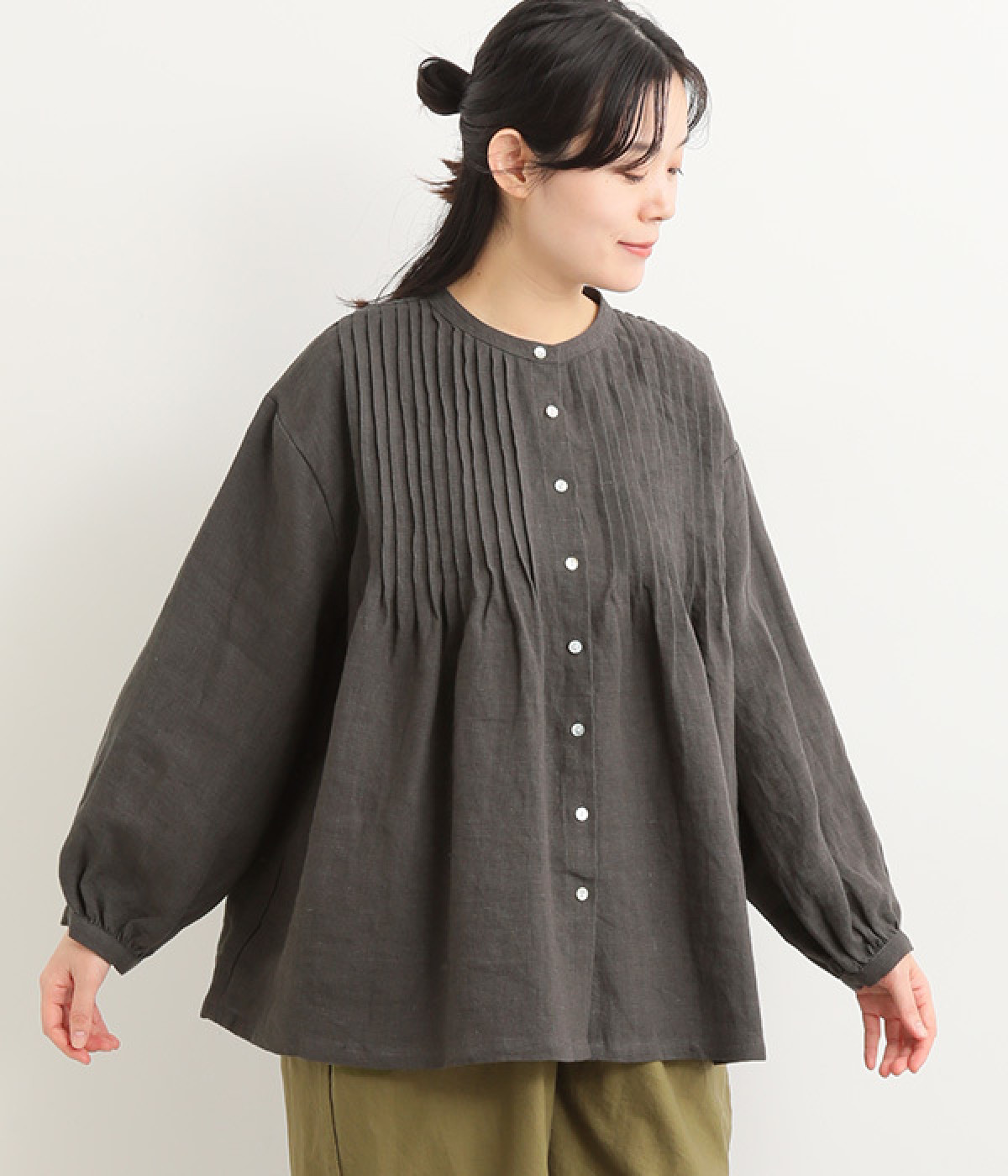厚手リネン ピンタック前あきブラウス(チャコール-ONESIZE)