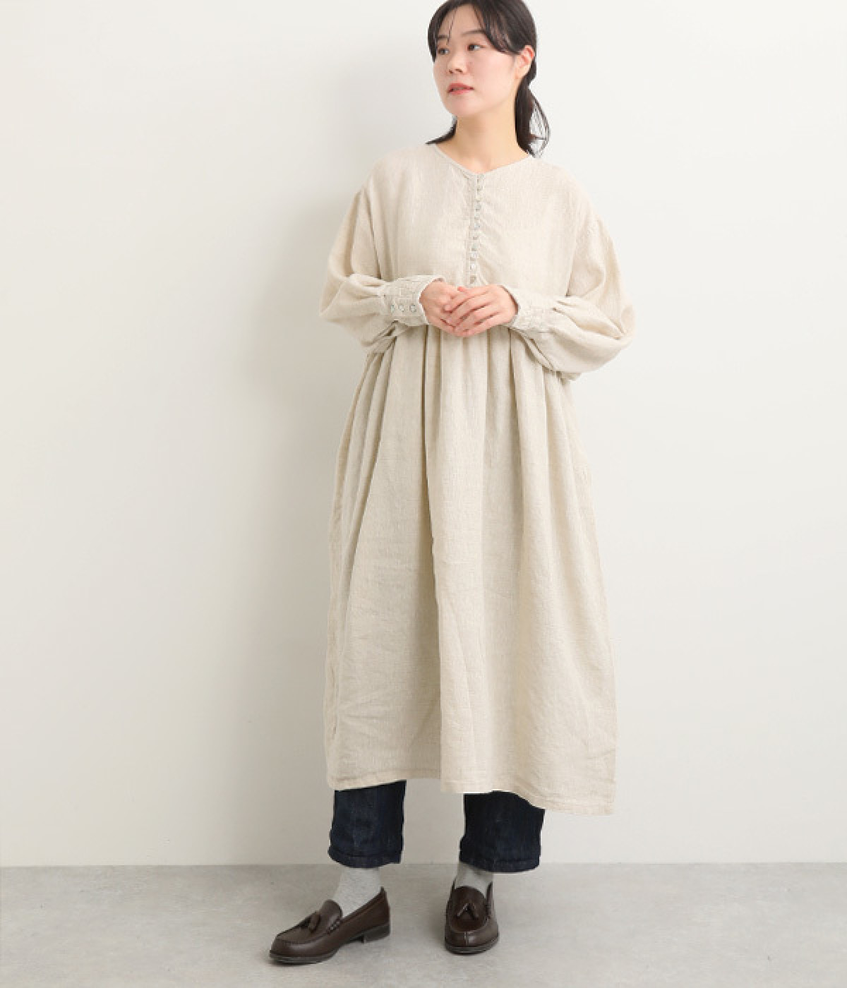 14番手リネン 袖口タックデザインワンピース(キナリ-ONESIZE)