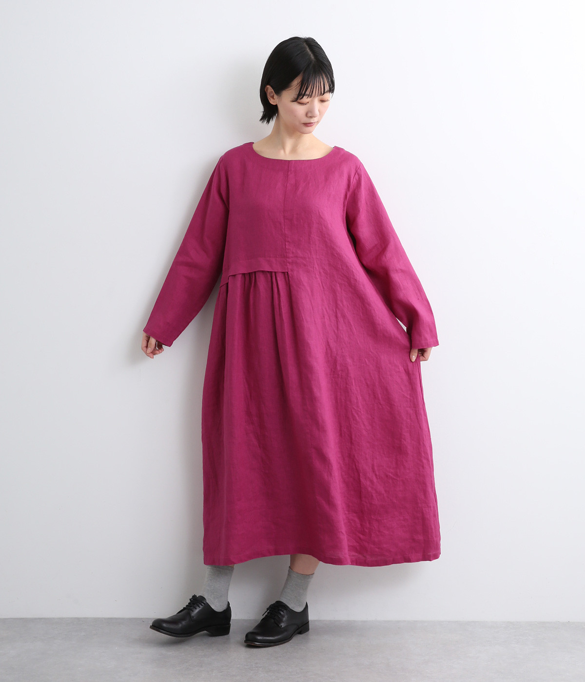 14番手リネンアシンメトリーギャザー切り替えワンピース(ラズベリー-ONESIZE)