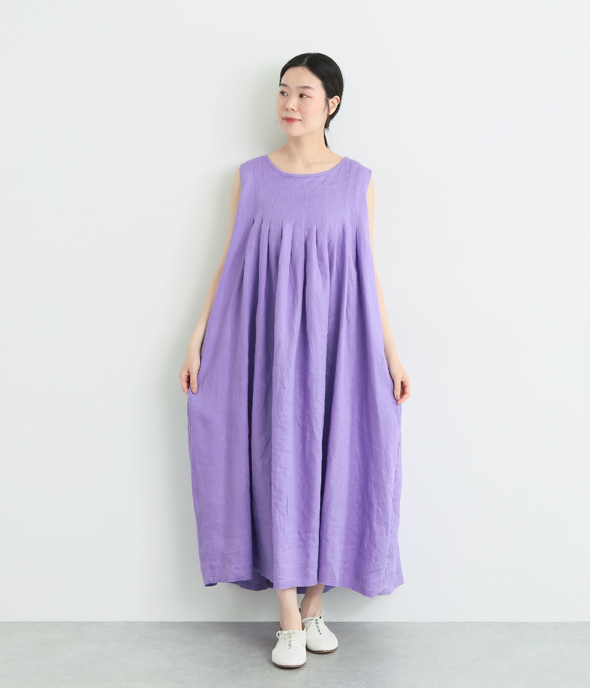 14番手リネン　タックノースリーブワンピース(ラベンダー-ONESIZE)