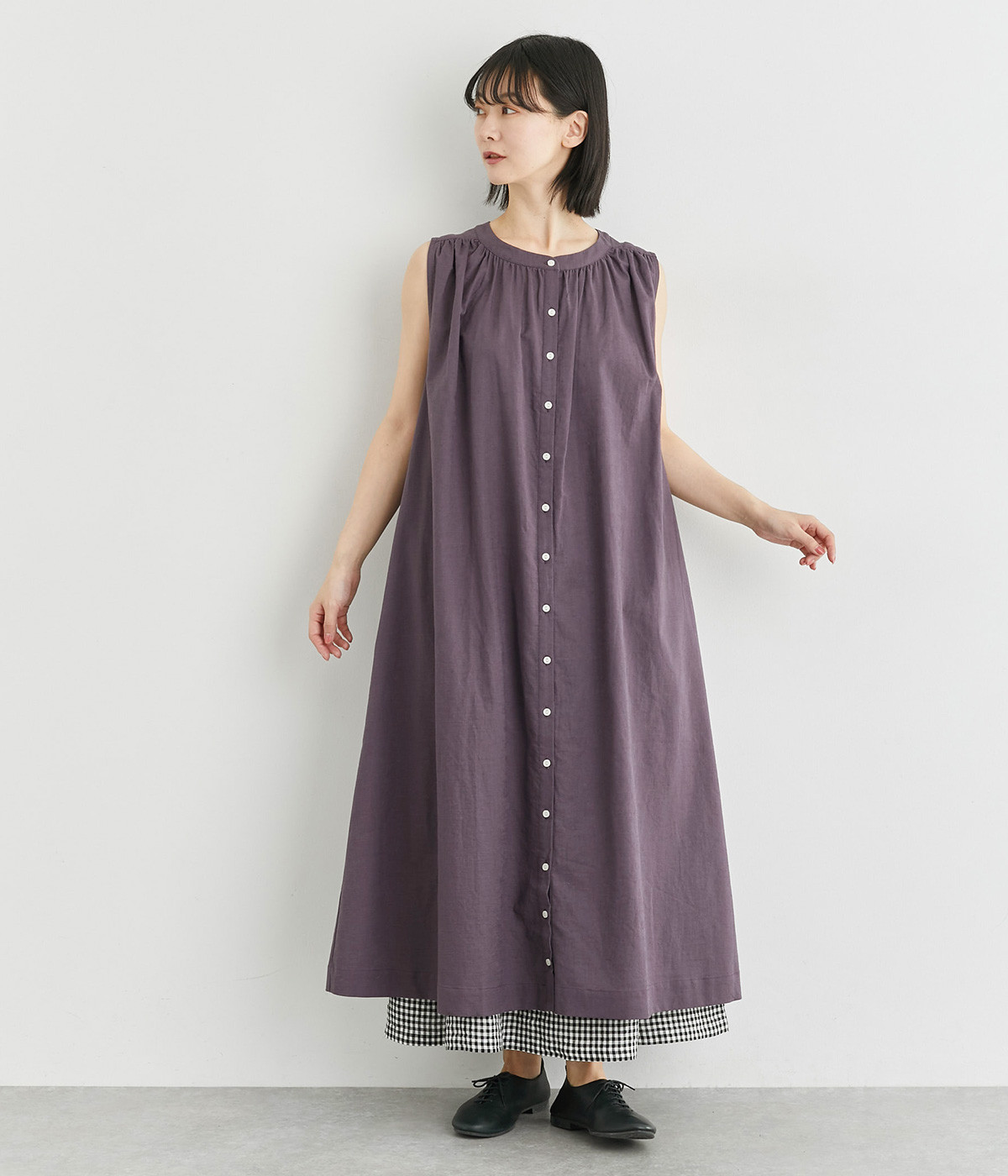 コットンリネン　ギャザーノースリーブワンピース(パープル-ONESIZE)