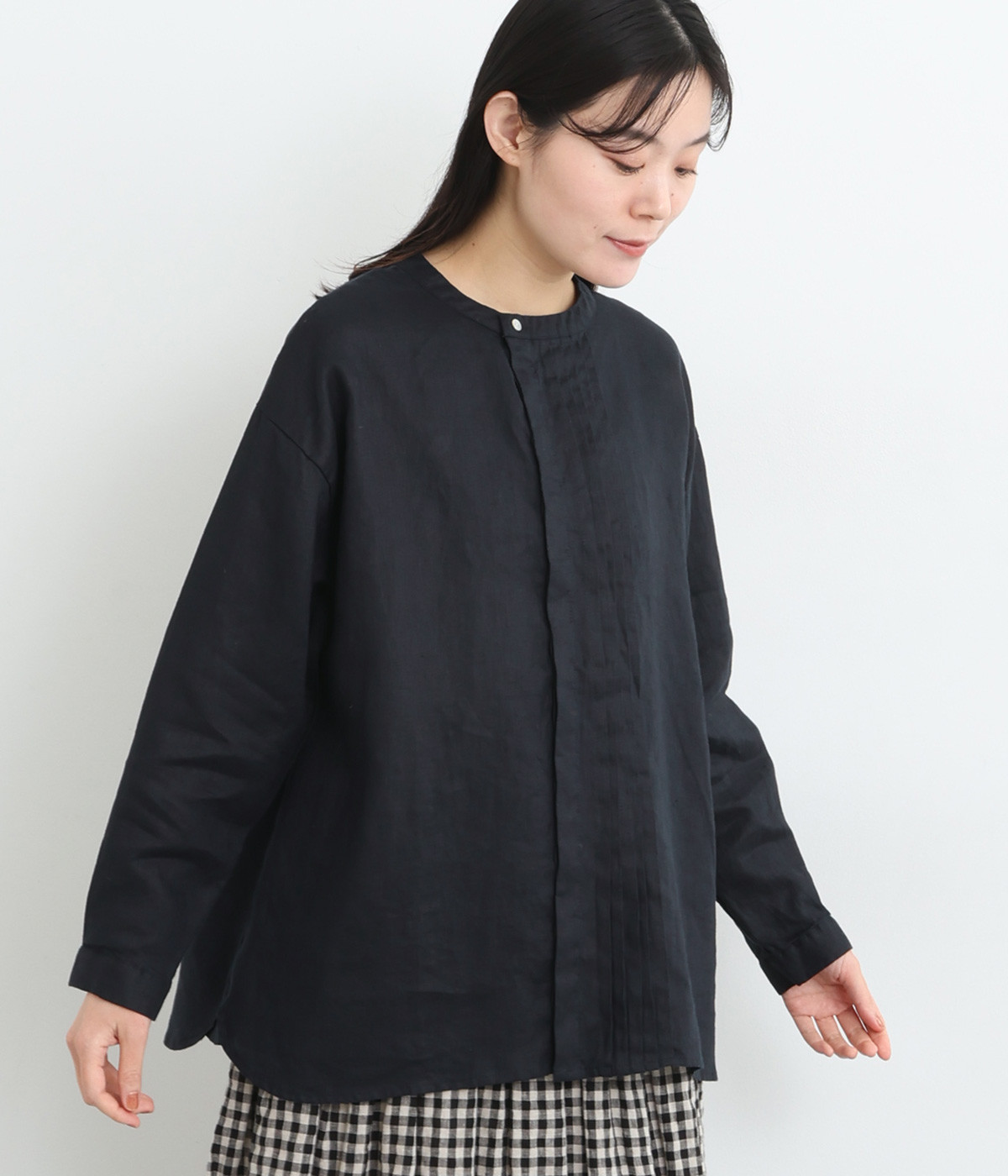 14番手リネン　アシンメトリータックデザインブラウス(ネイビー-ONESIZE)
