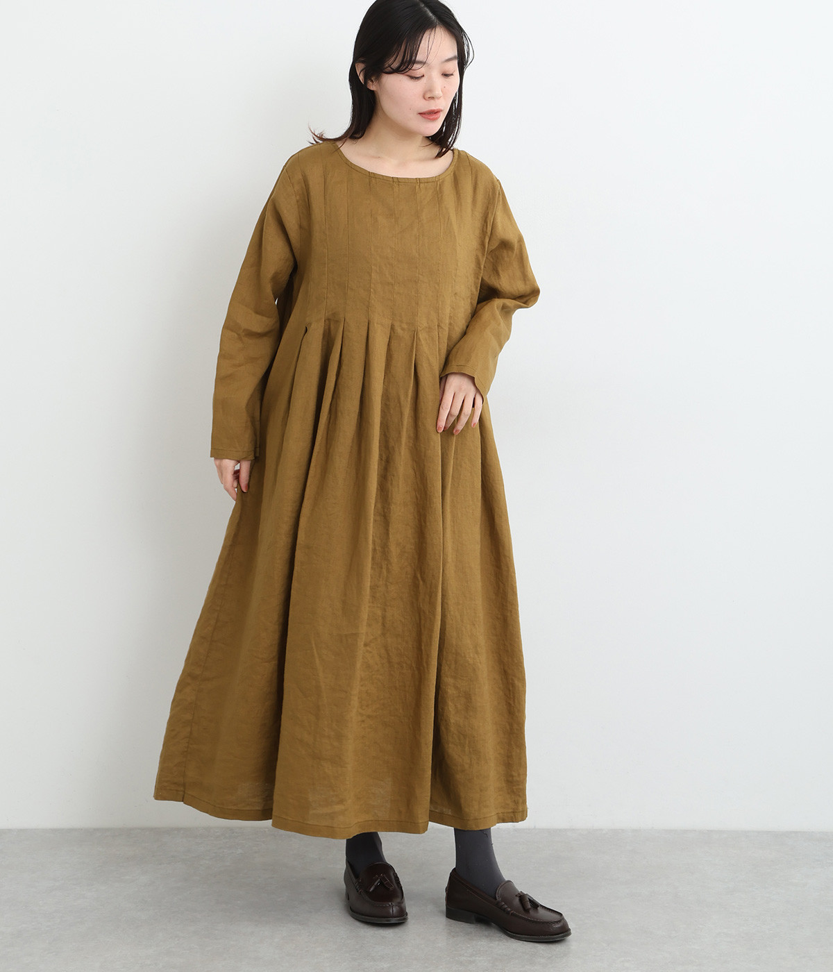 14番手リネン ワイドタックラウンドネックワンピース(マスタード-ONESIZE)