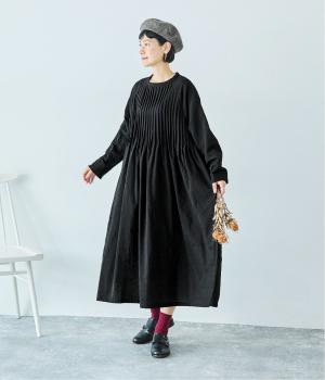 リネンコットンオックスラグラン袖ピンタックワンピース