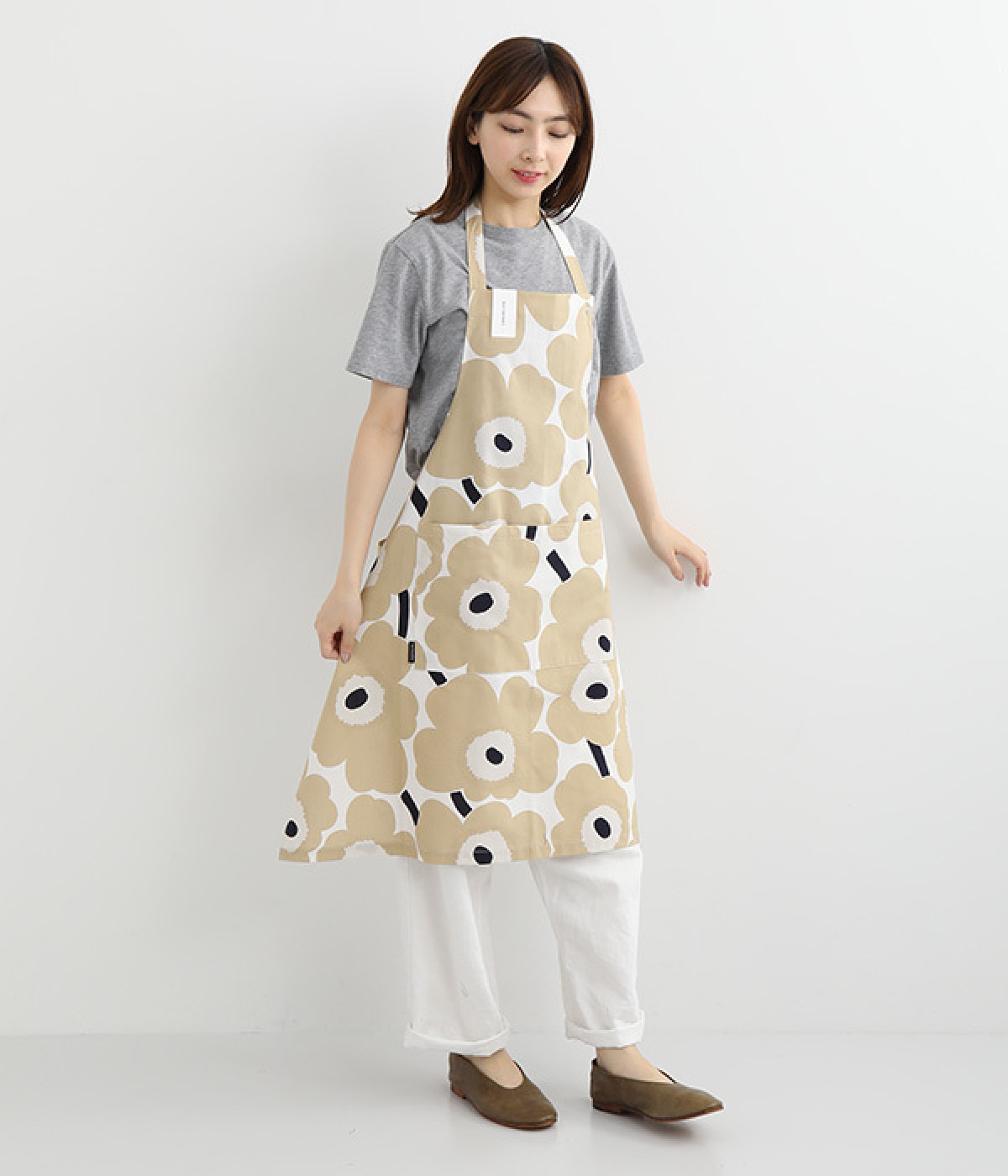 PIENI　UNIKKO　APRON(ベージュ-ONESIZE)