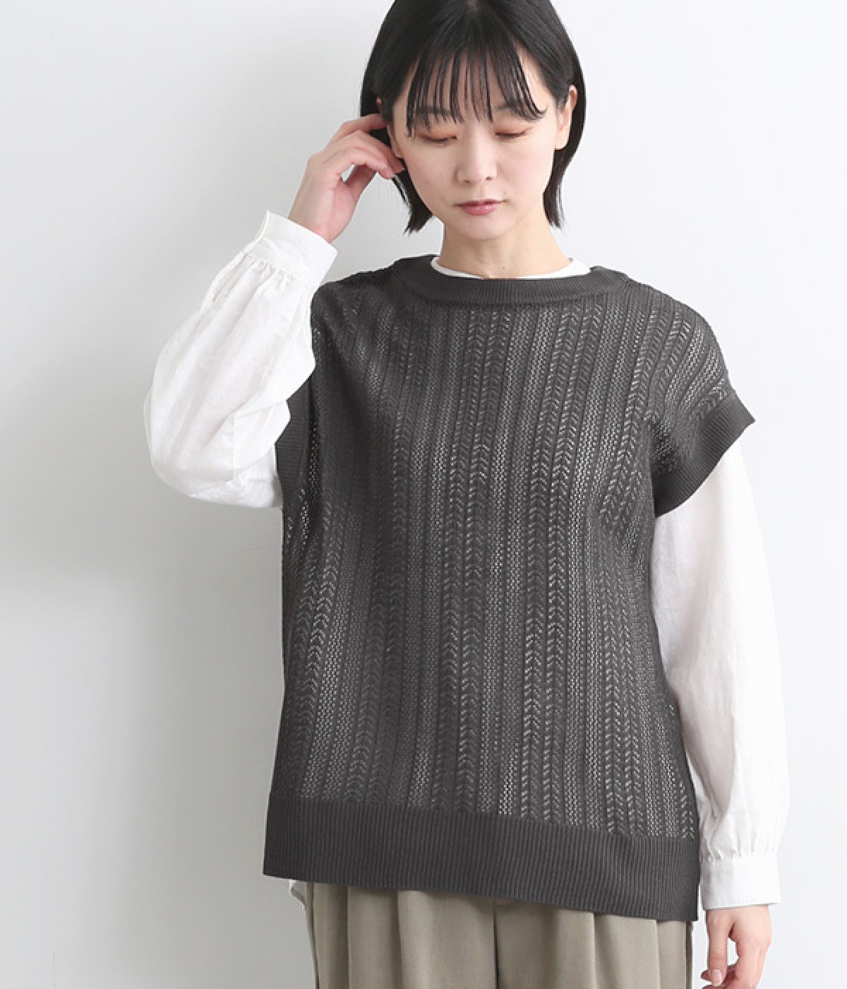 リネンタッチアクリルニットベスト(スミクロ-L)
