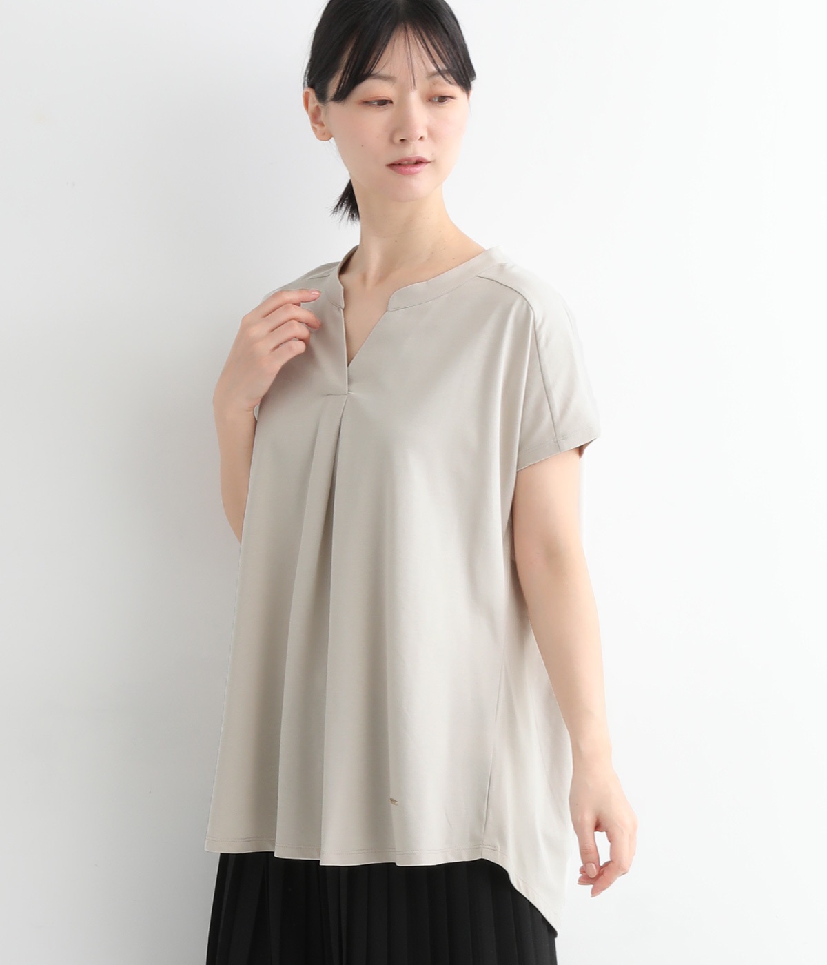 【neilikka】コットンクリーン天竺抜き襟Ｔシャツ(ライトグレー-L)