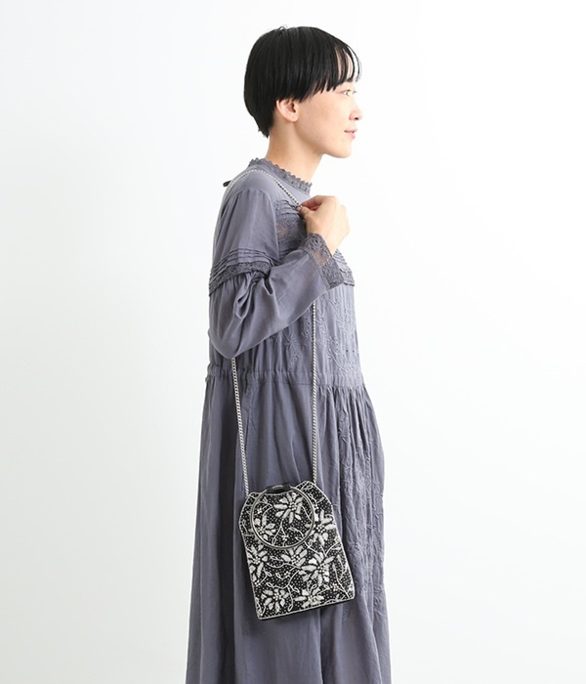 金手ビーズ刺繍ミニバッグ(ブラック-ONESIZE)