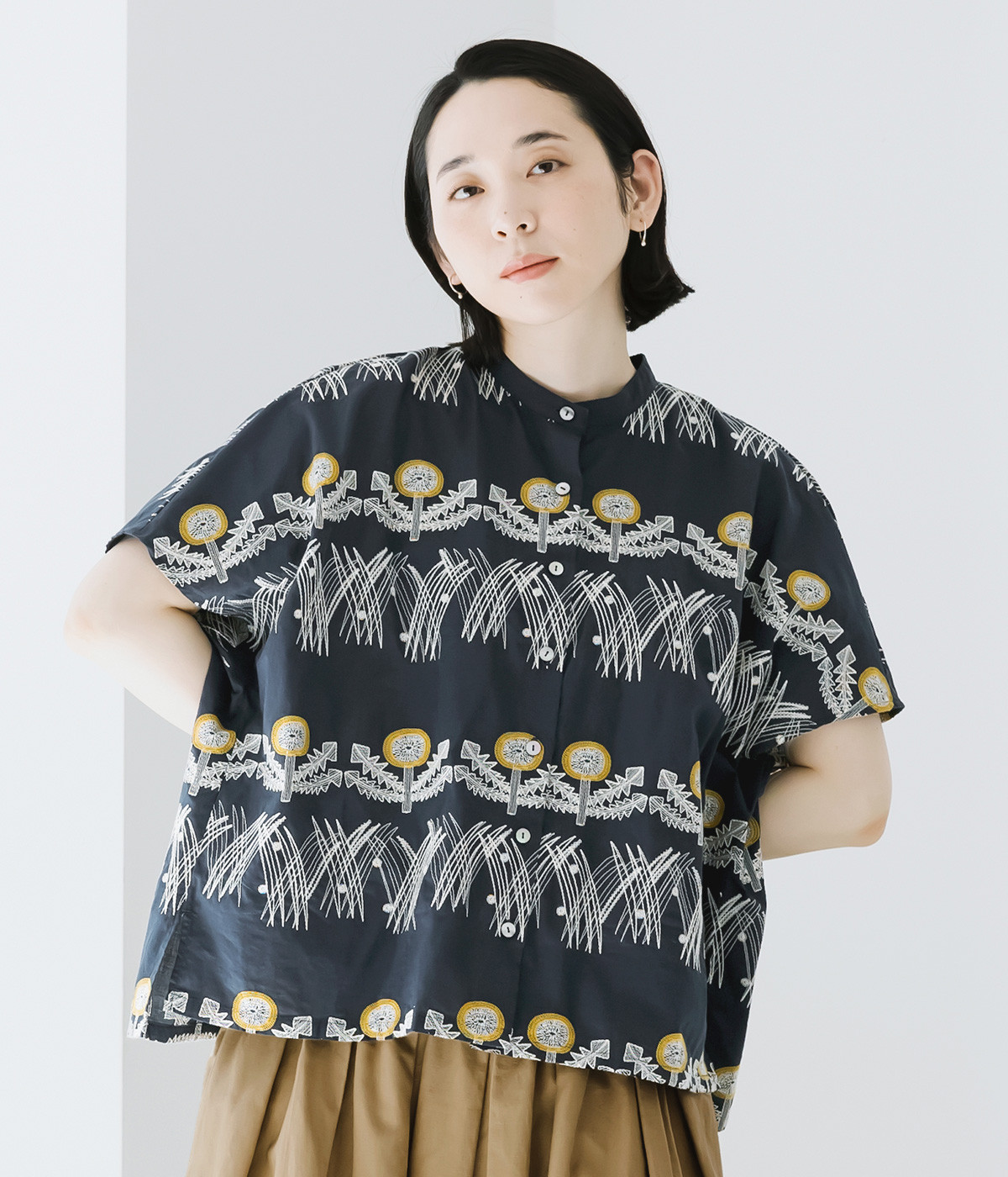 EMB zassou バンドカラーシャツ(ネイビー-ONESIZE)