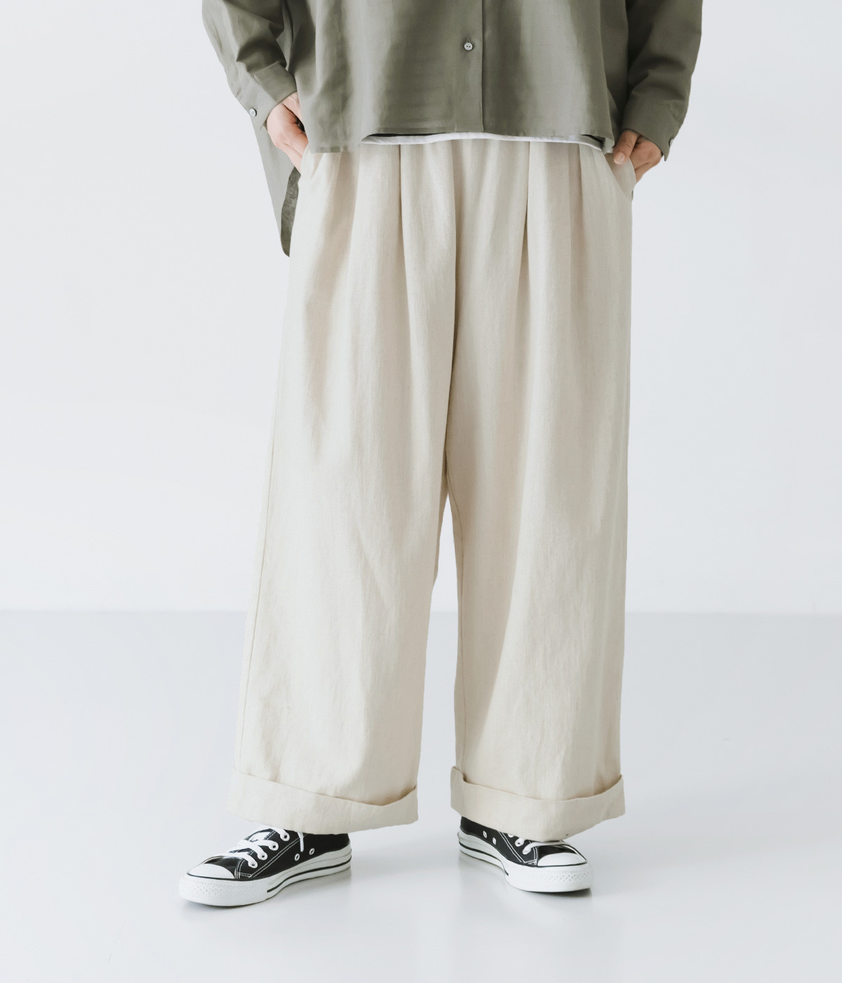 コットンリネンデニム タックワイドパンツ(キナリ-ONESIZE)
