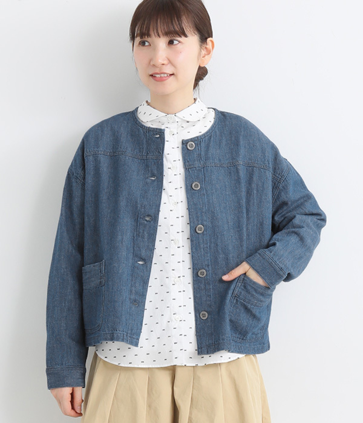 コットンリネンデニム　ツイル　ノーカラージャケット(ブルー-ONESIZE)
