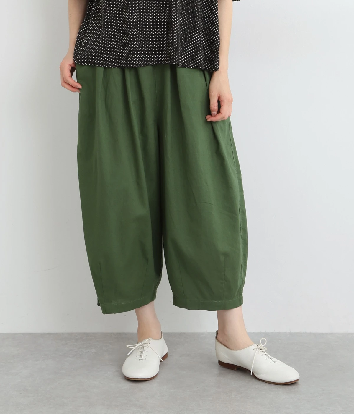 コットンリネンキャンバスコクーンパンツ(グリーン-ONESIZE)