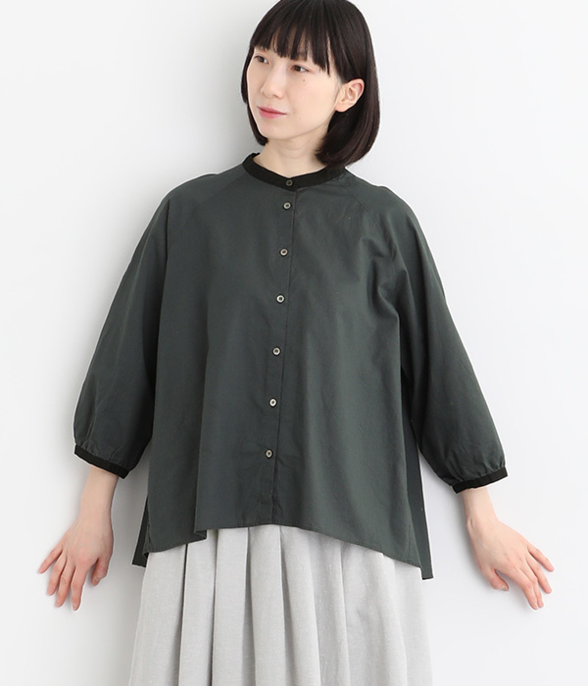 コットンリネンキャンブリック製品洗いバンドカラーブラウス(ネイビー-ONESIZE)