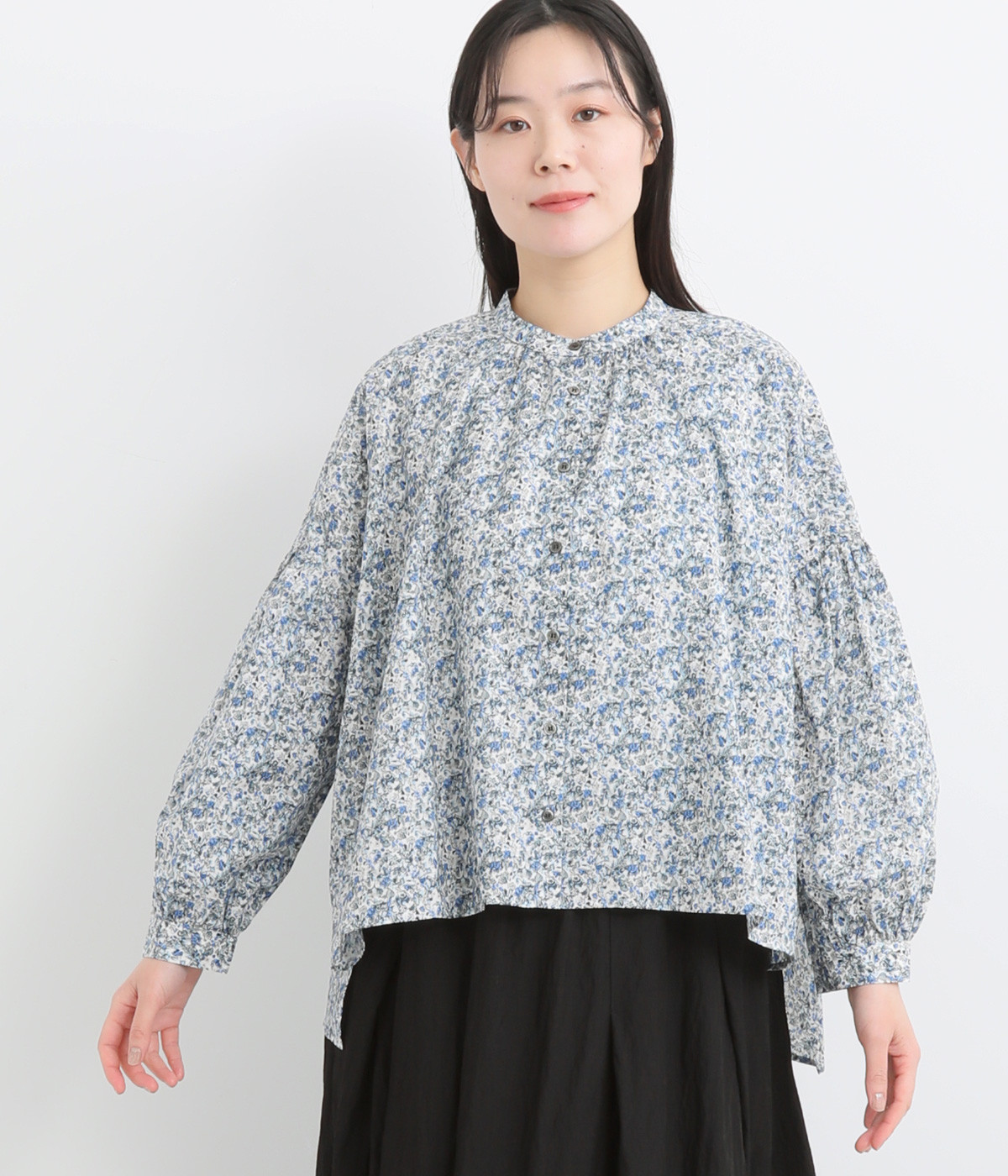 コットンローンプリントギャザーブラウス(ブルー系-ONESIZE)