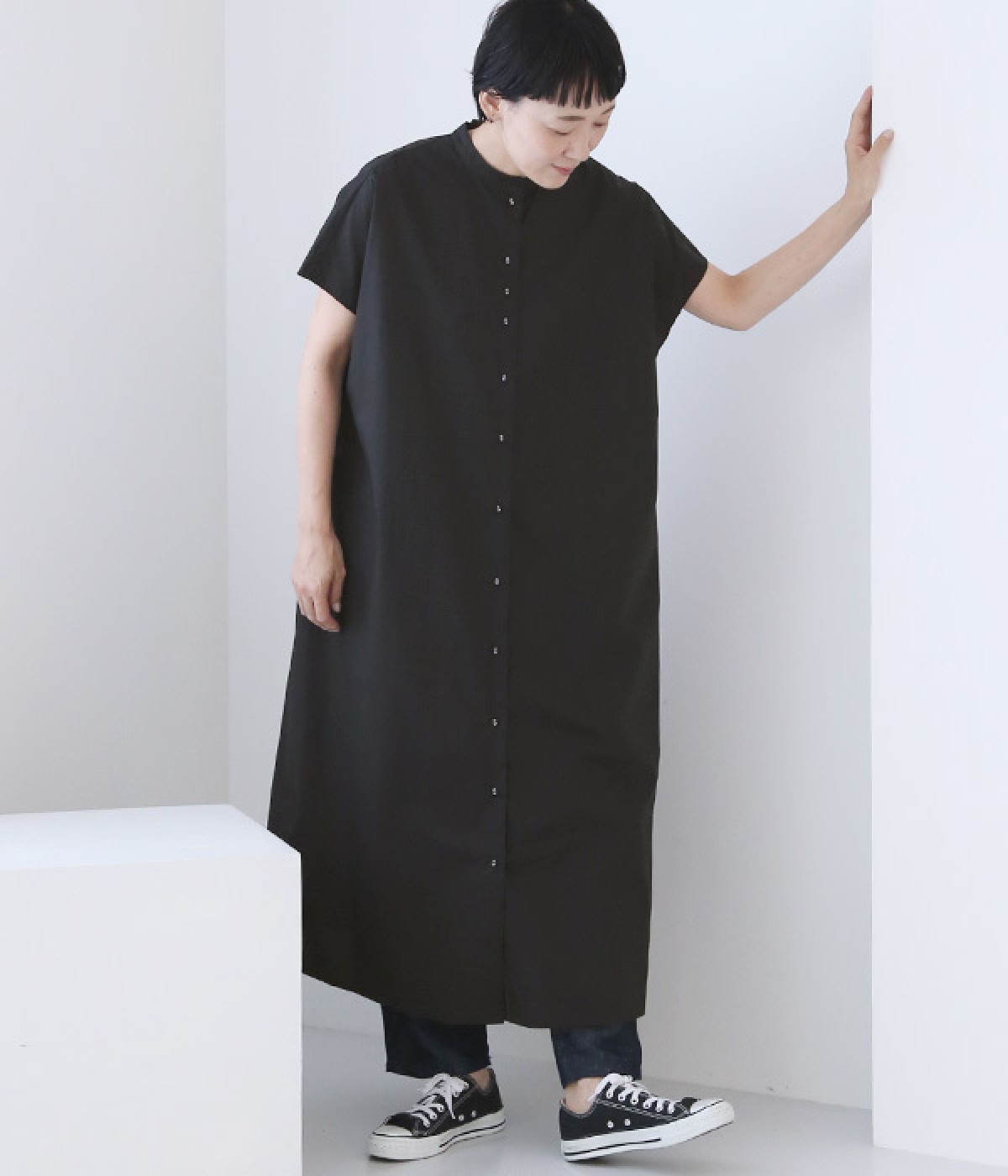 Cornetスタンドカラーフレンチスリーブワンピース(ブラック-ONESIZE)