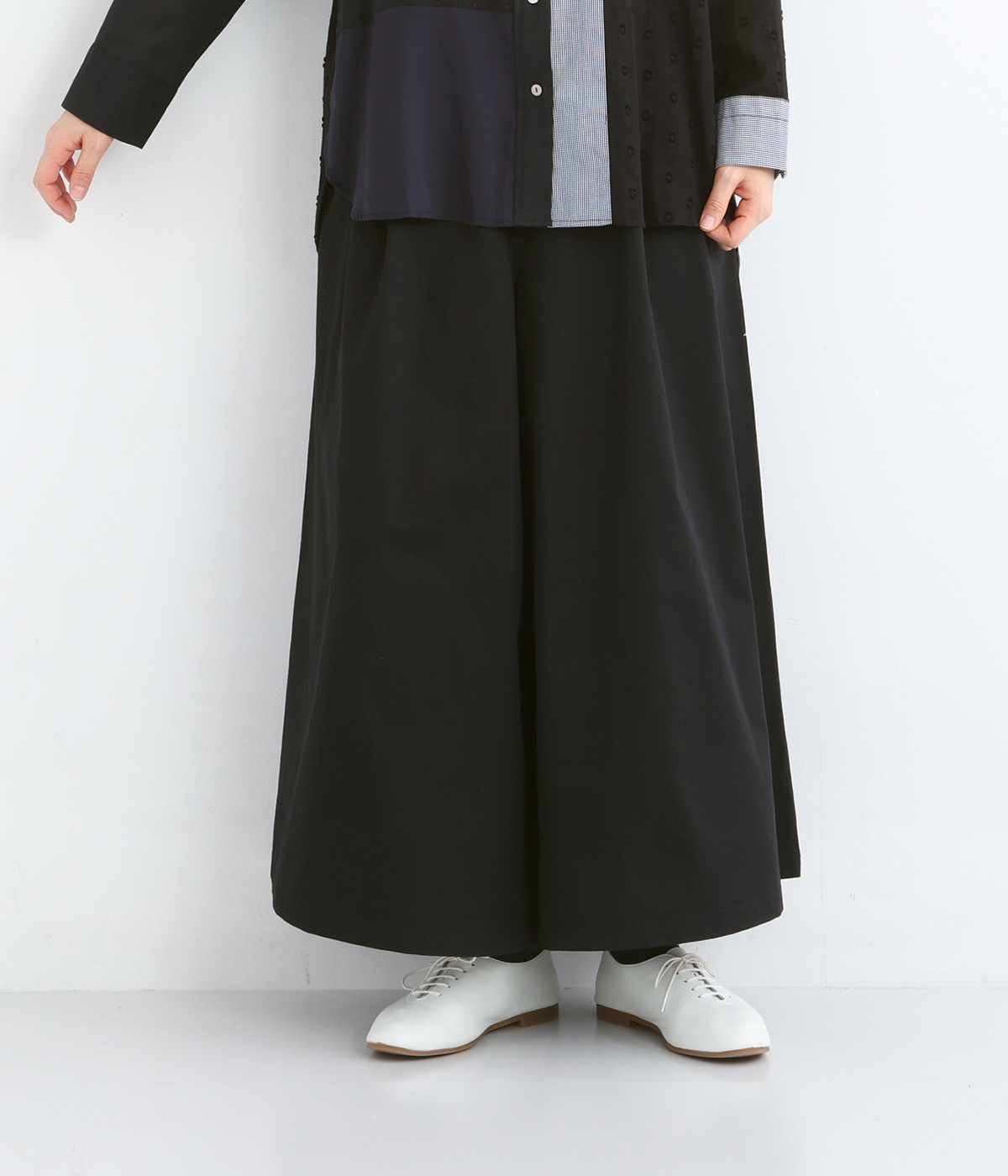 コットンツイルフレアーマキシパンツ(ブラック-ONESIZE)