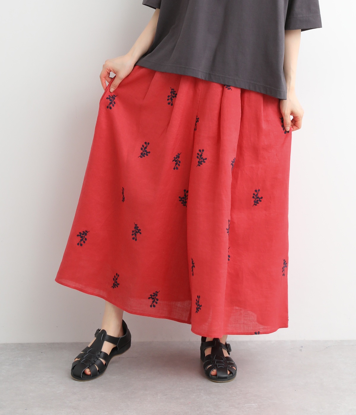 ユーカリ刺繍タックキュロットスカート(レッド-ONESIZE)