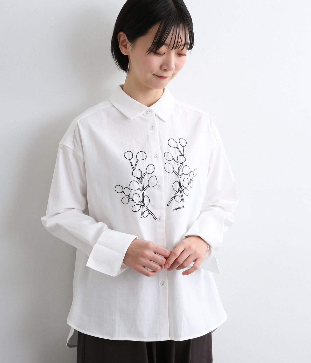 コットンビエラユーカリコットン刺繍シャツ(オフホワイト-ONESIZE)