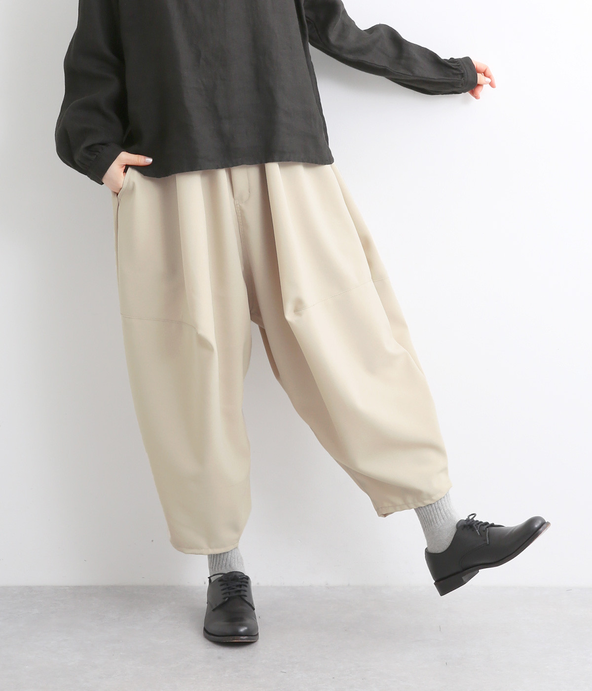 ポインテッドパンツ(ベージュ-2)