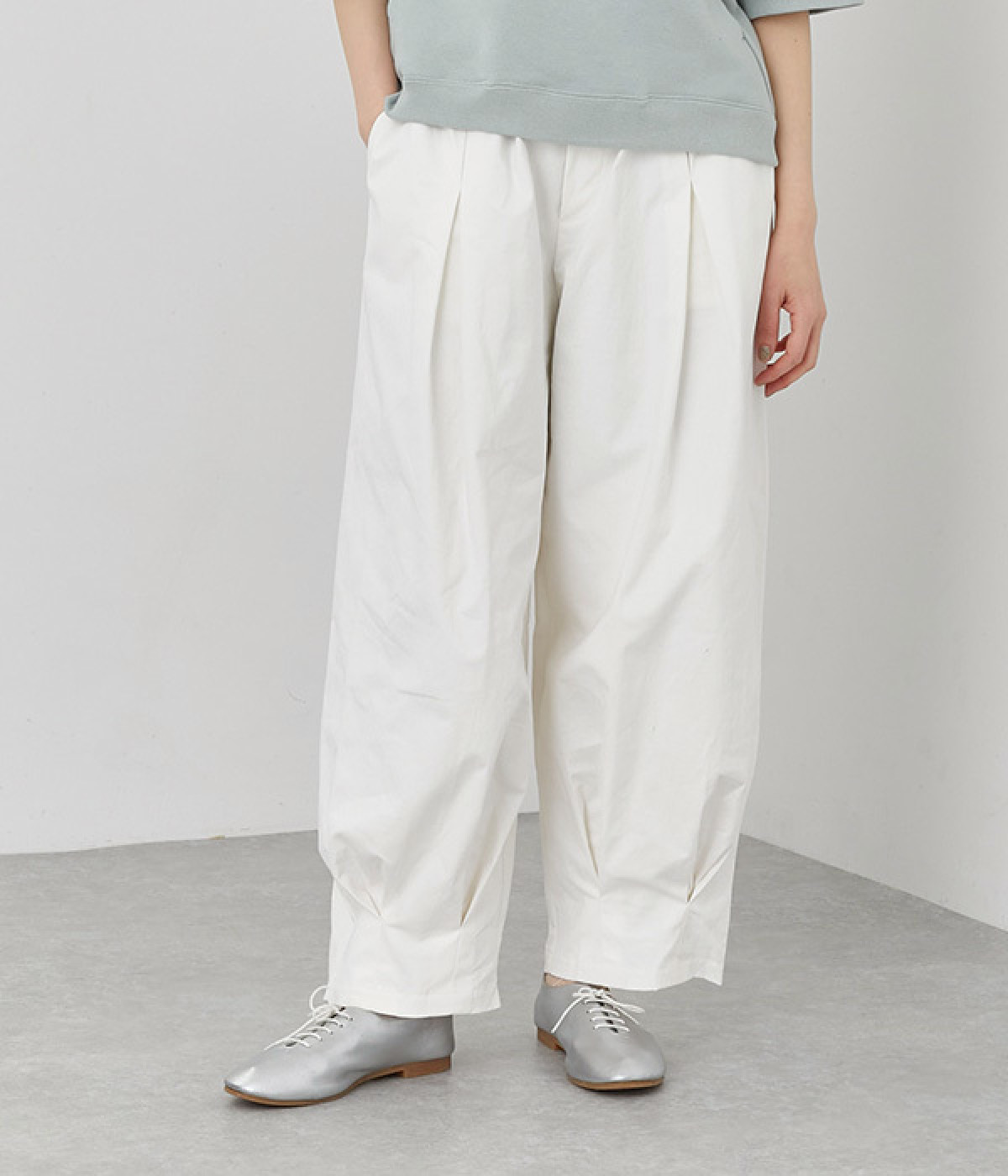 ストレッチツイル バルーンパンツ(オフホワイト-ONESIZE)
