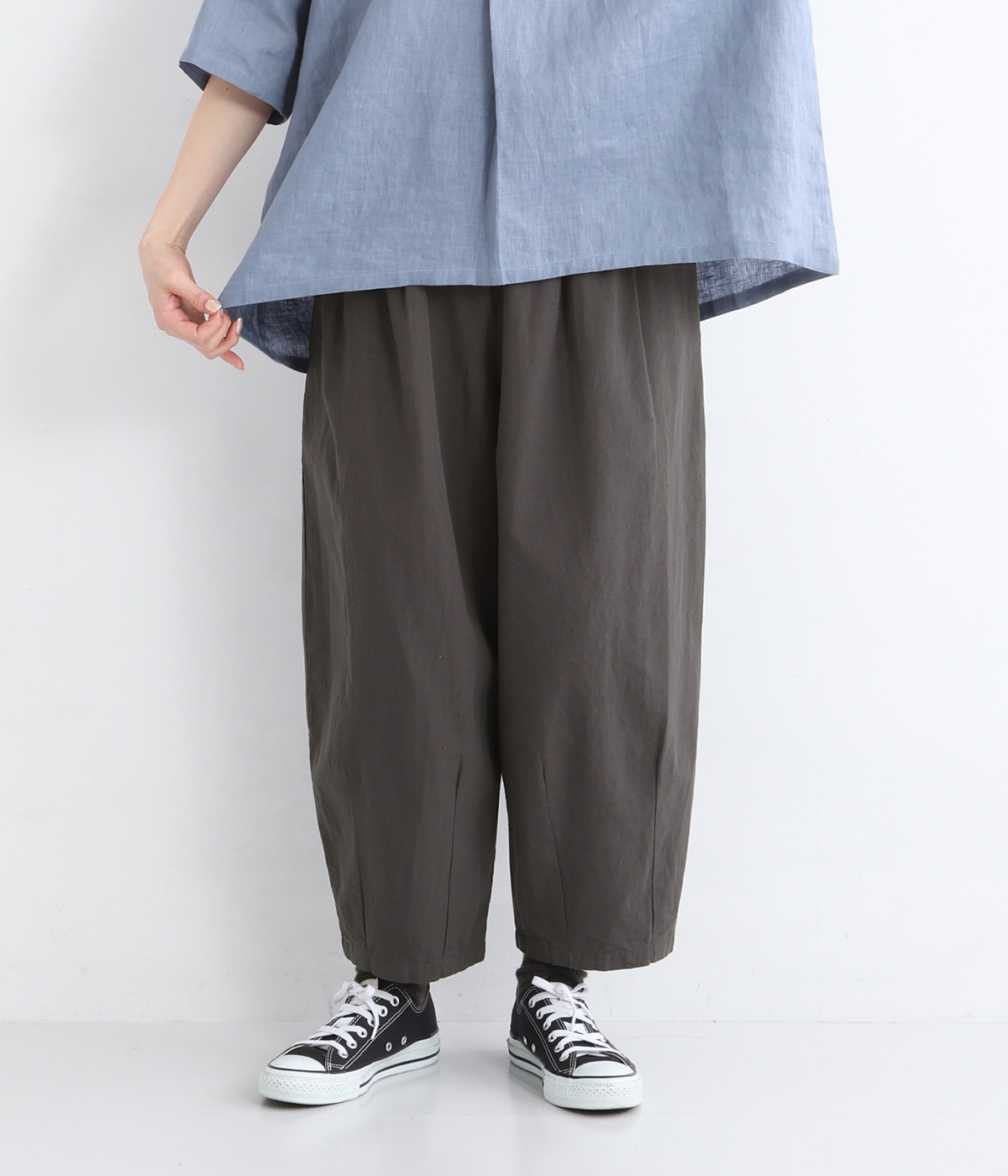 コットンリネン 9分丈ゆるバルーンパンツ(ダークグレー-ONESIZE)