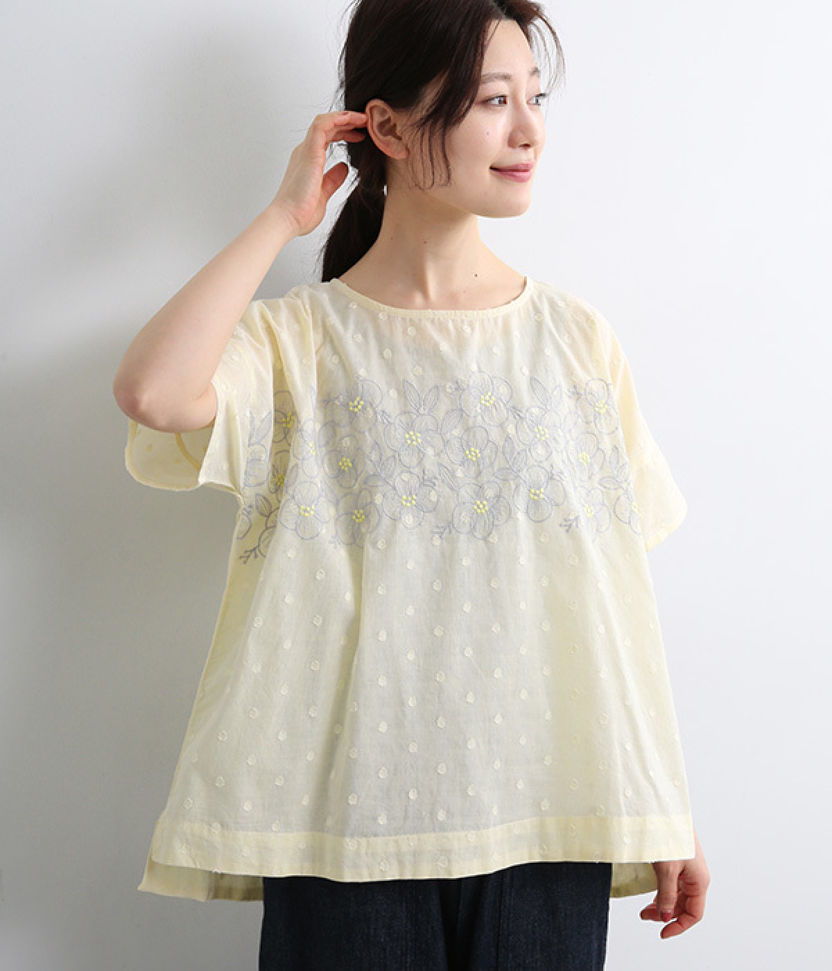 ドビードット パネル刺繍ブラウス(アイボリー-ONESIZE)