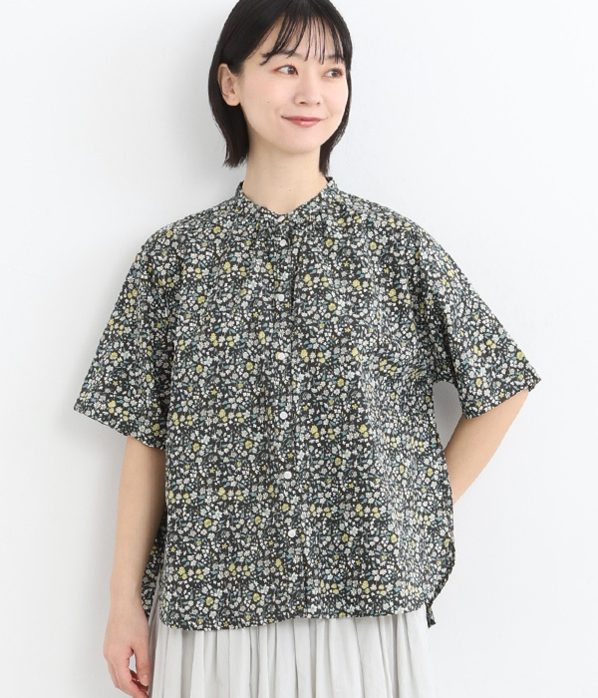 コットン 小花柄プリント前開きブラウス(ブラック-ONESIZE)