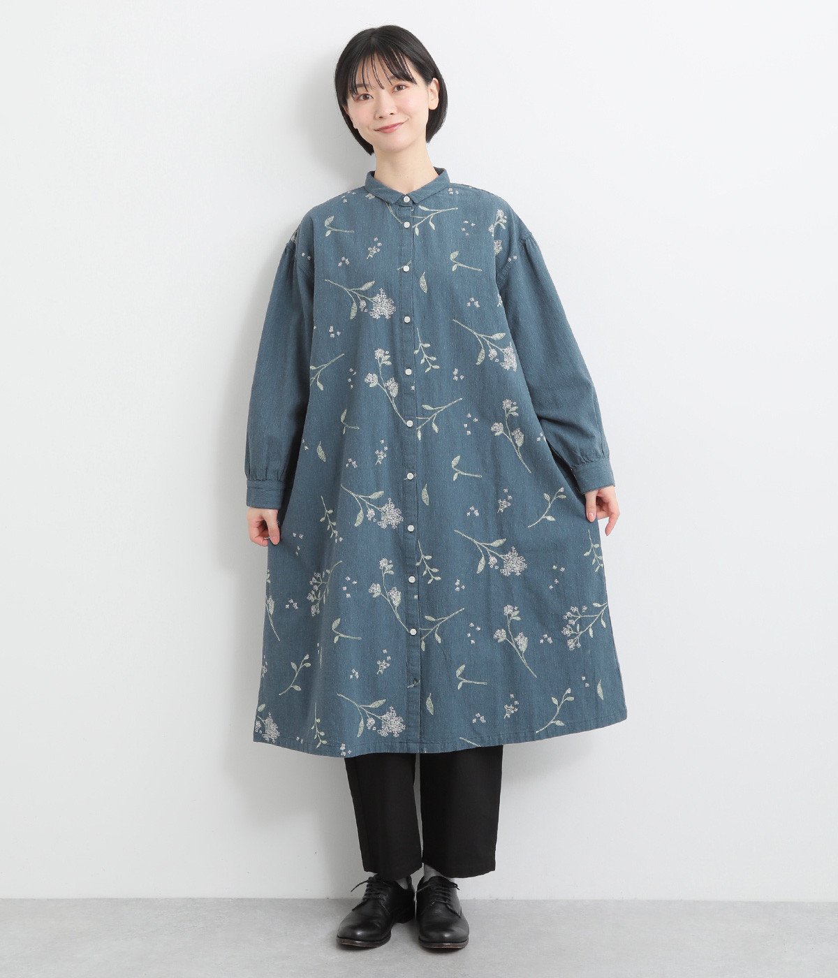 花柄刺繍前あきシャツワンピース(ネイビー-ONESIZE)