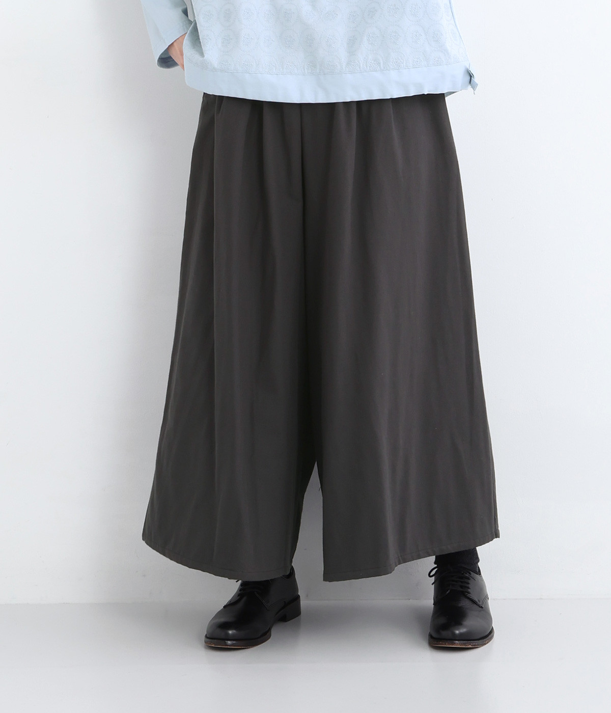 ダブルガーゼ 9分丈フレアパンツ(チャコール-ONESIZE)