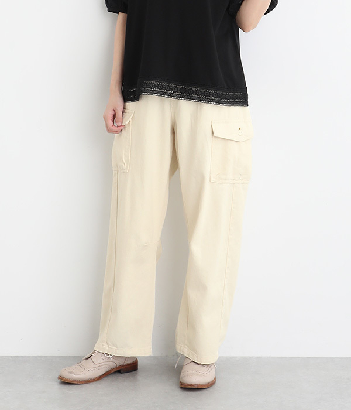 庭刺繍入りバレルカーゴパンツ(キナリ(カス入り)-L)