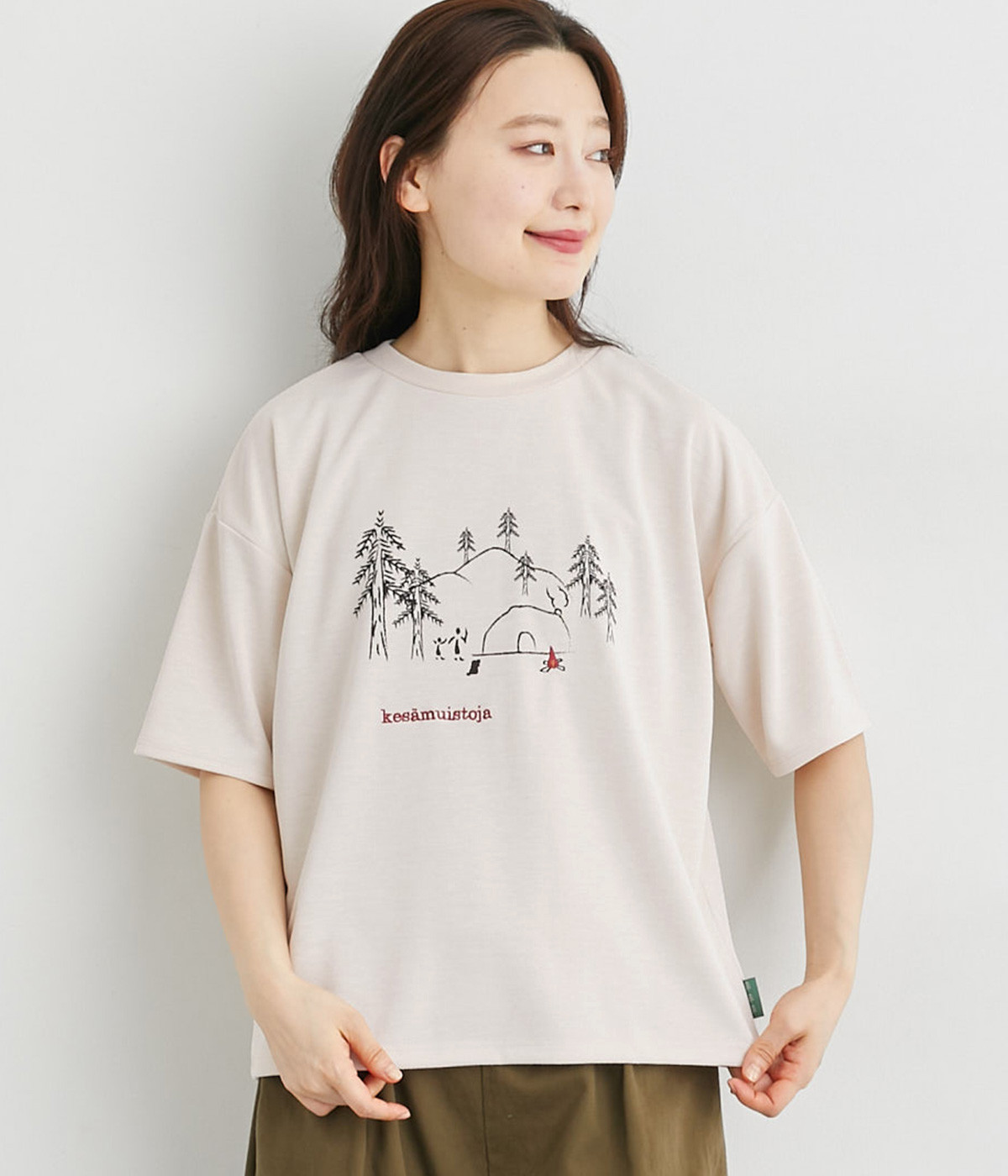 アウトドアの想い出Tシャツ(キナリ/森と焚火-L)