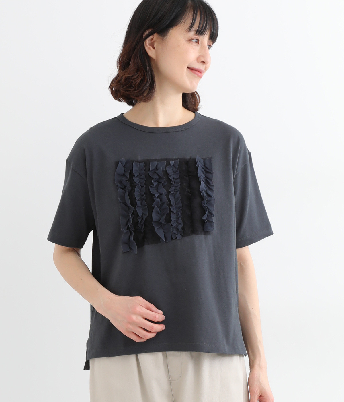 フロントフリルTシャツ(チャコール-L)