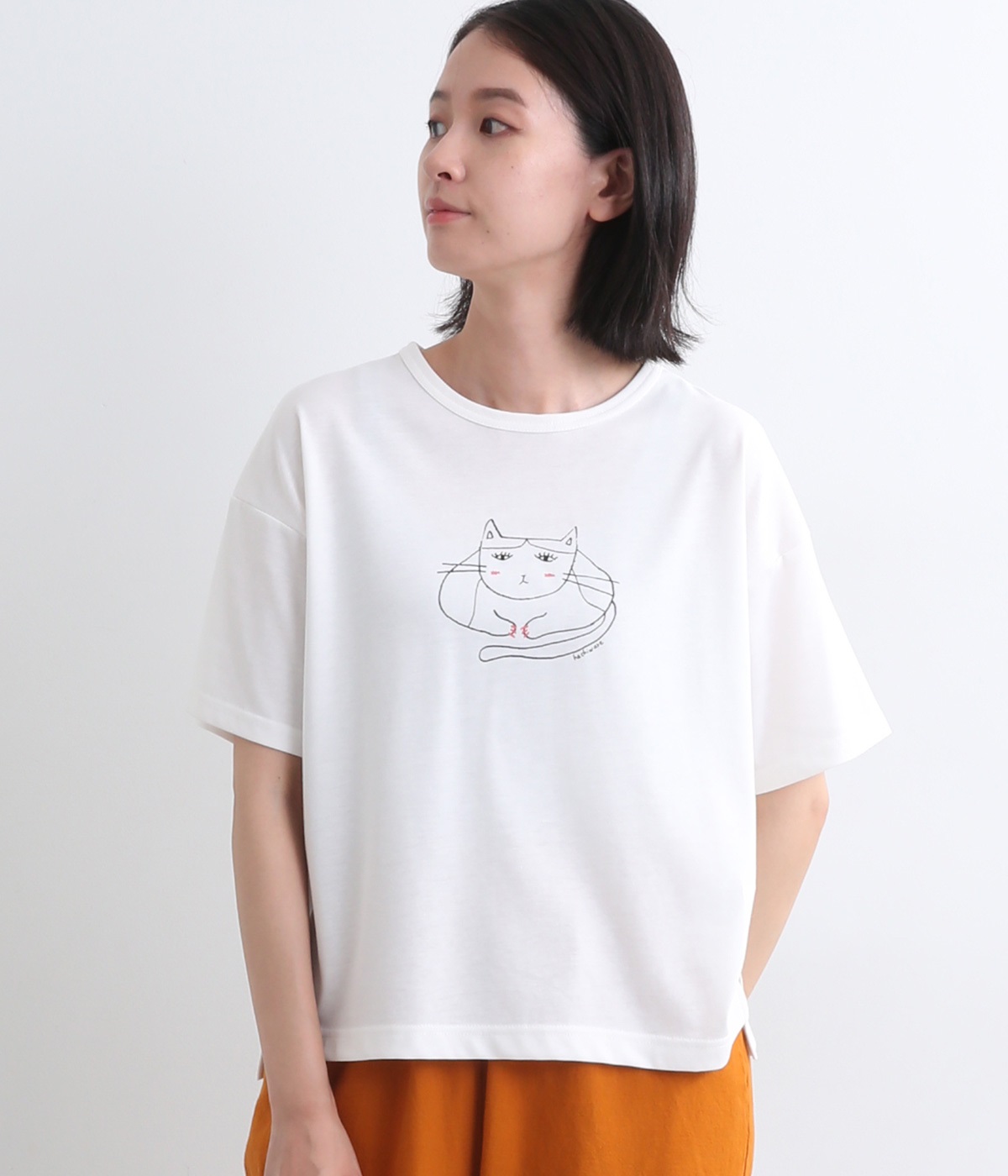 コットンブレンド天竺ハチワレネコTシャツ(オフホワイト-L)