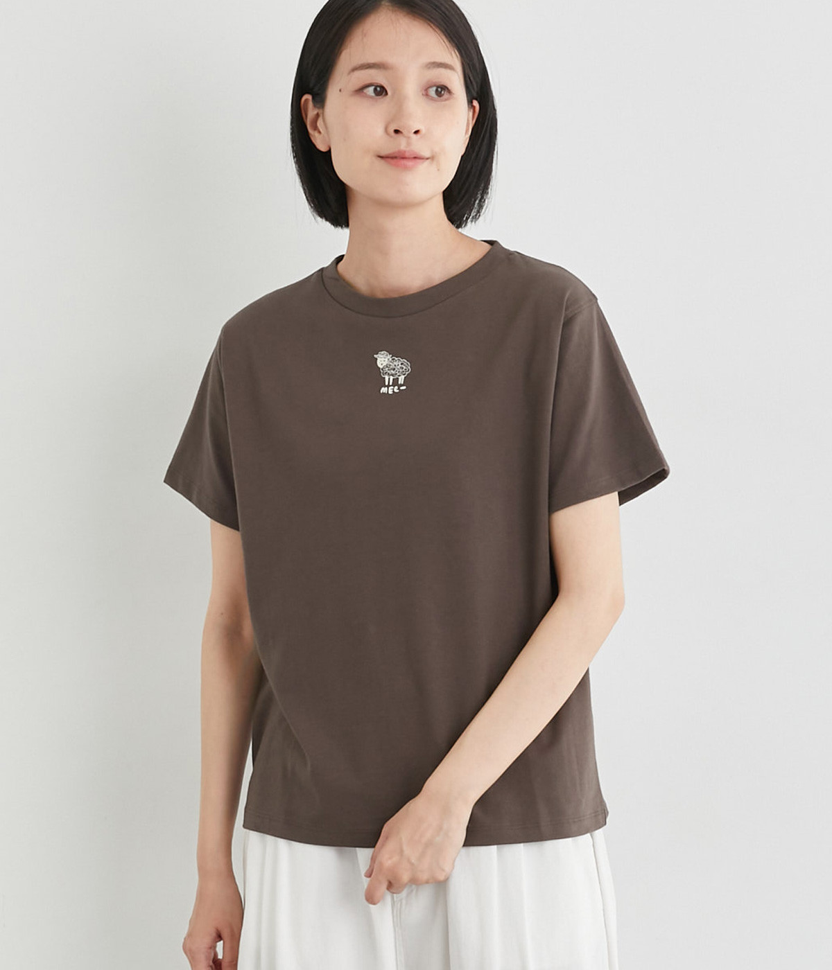 ファーム動物刺繍入りTシャツ(ブラウン-L)