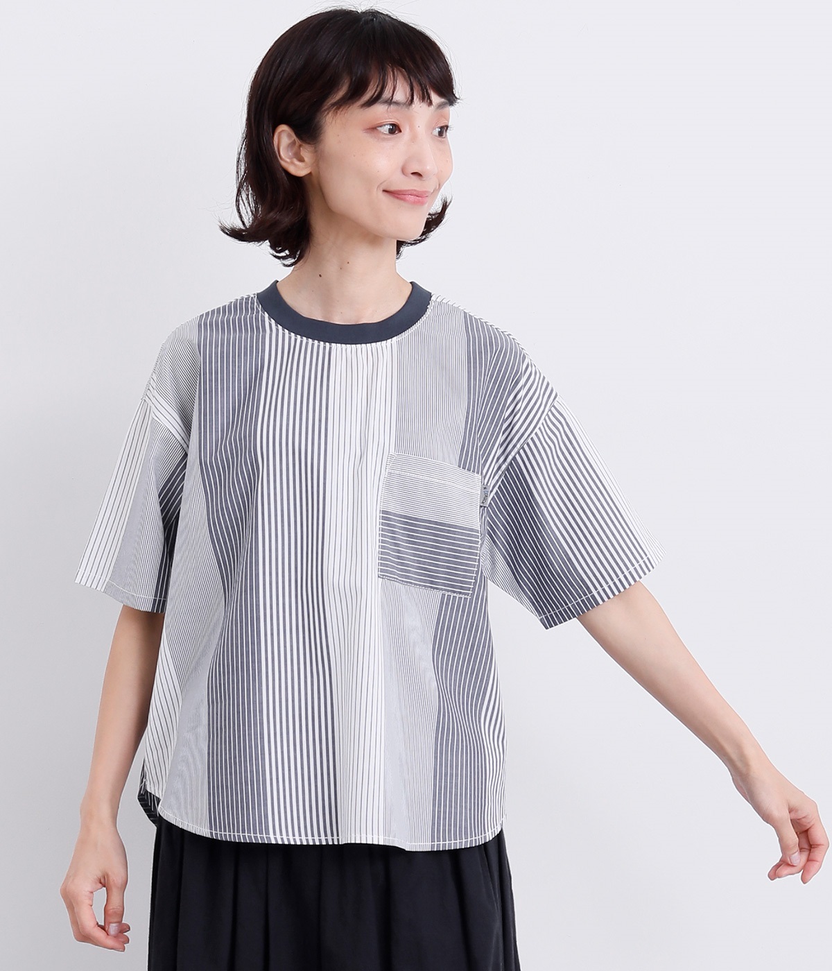 コットンパッチワーク風布帛Tシャツ(チャコール×オフホワイト-L)