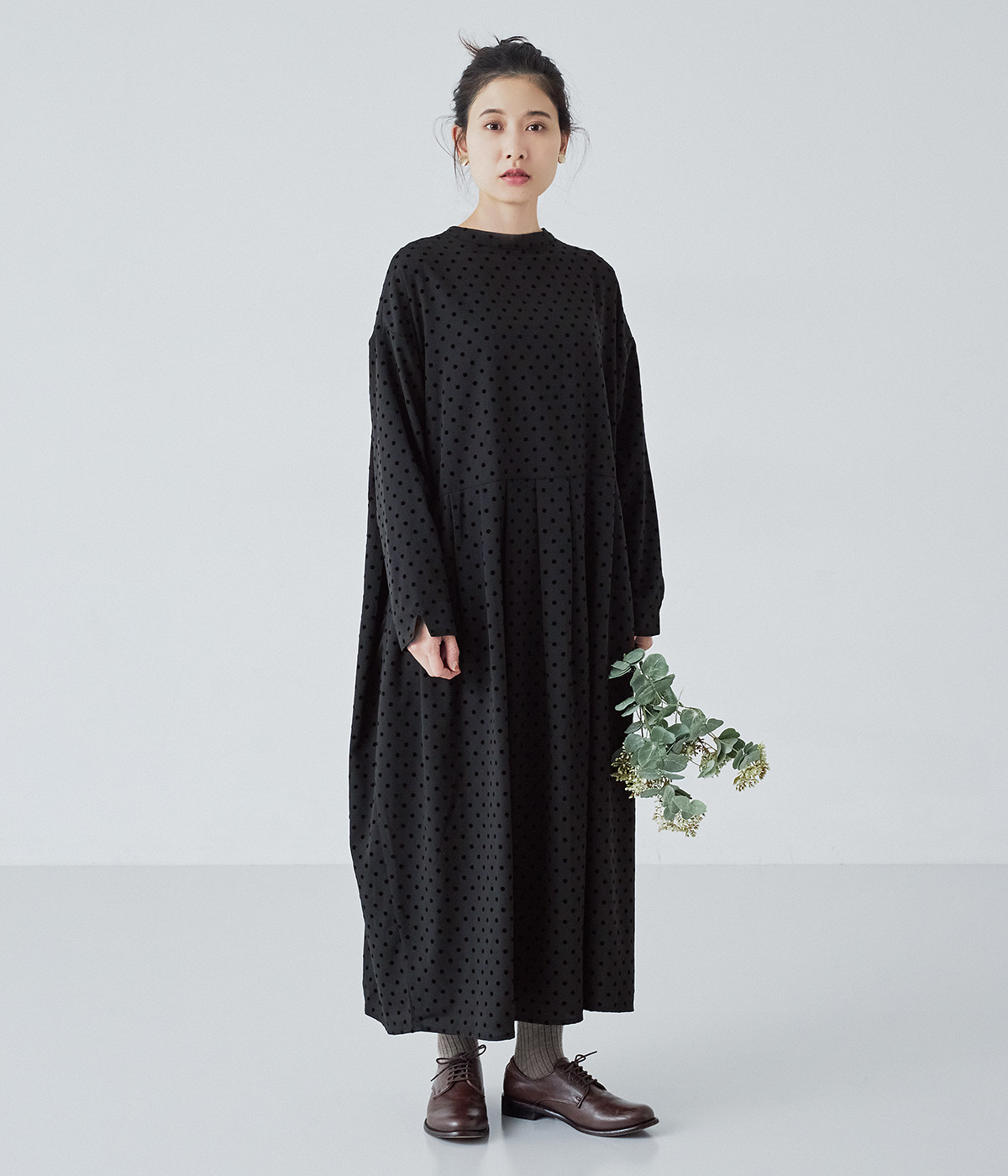 別注｜フロッキードット　2wayタックワンピース(ブラック-ONESIZE)