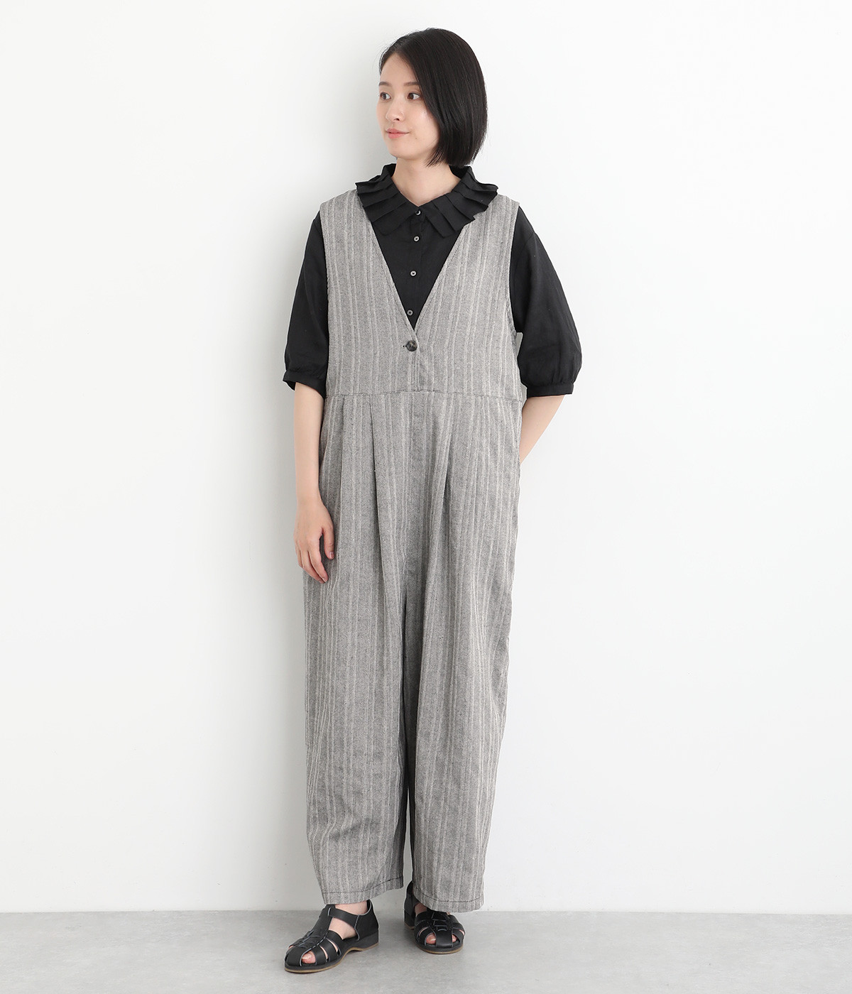 コットンリネンヘリンボーン　タックサロペット(ブラック-ONESIZE)