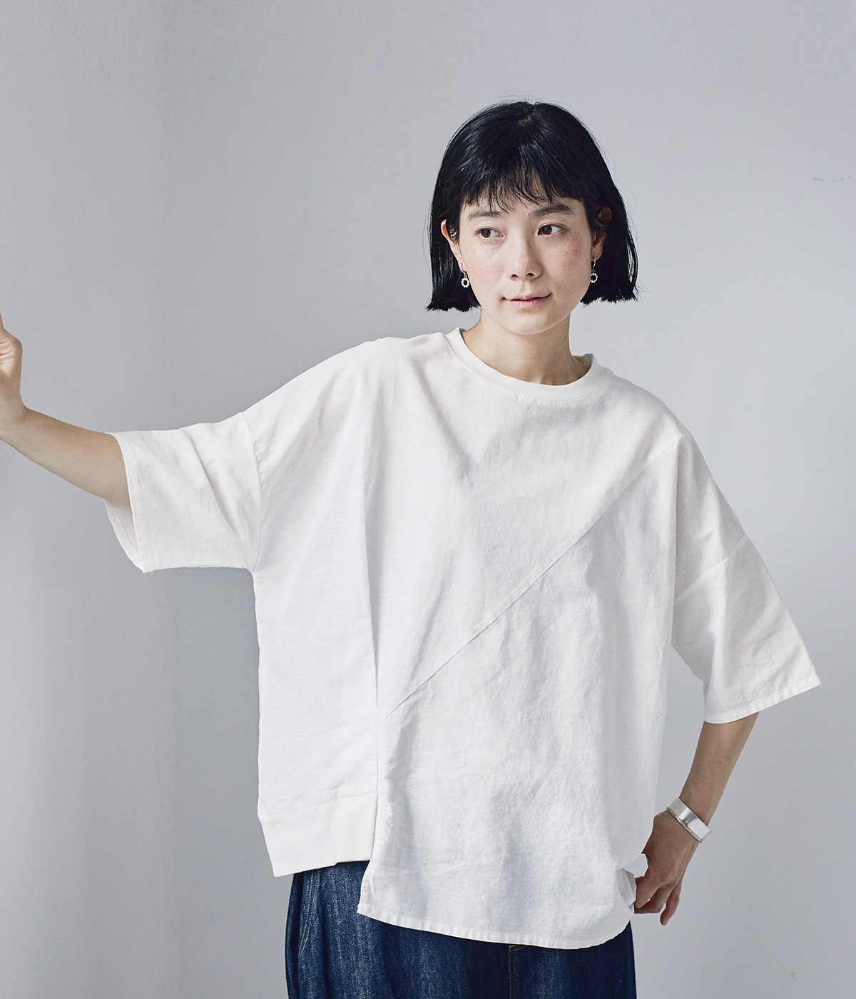 リネンコットンガーゼ　イレギュラーヘムTEE(オフホワイト-ONESIZE)