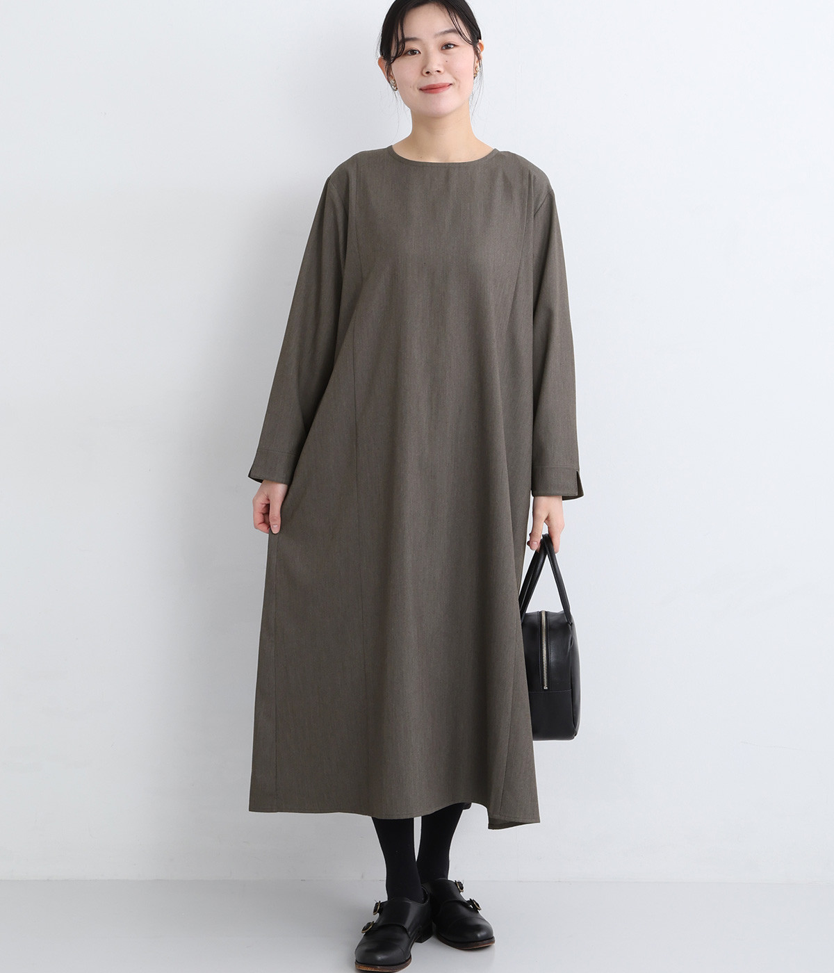 ストレッチレーヨン　後ろタックワンピース(グレー-ONESIZE)