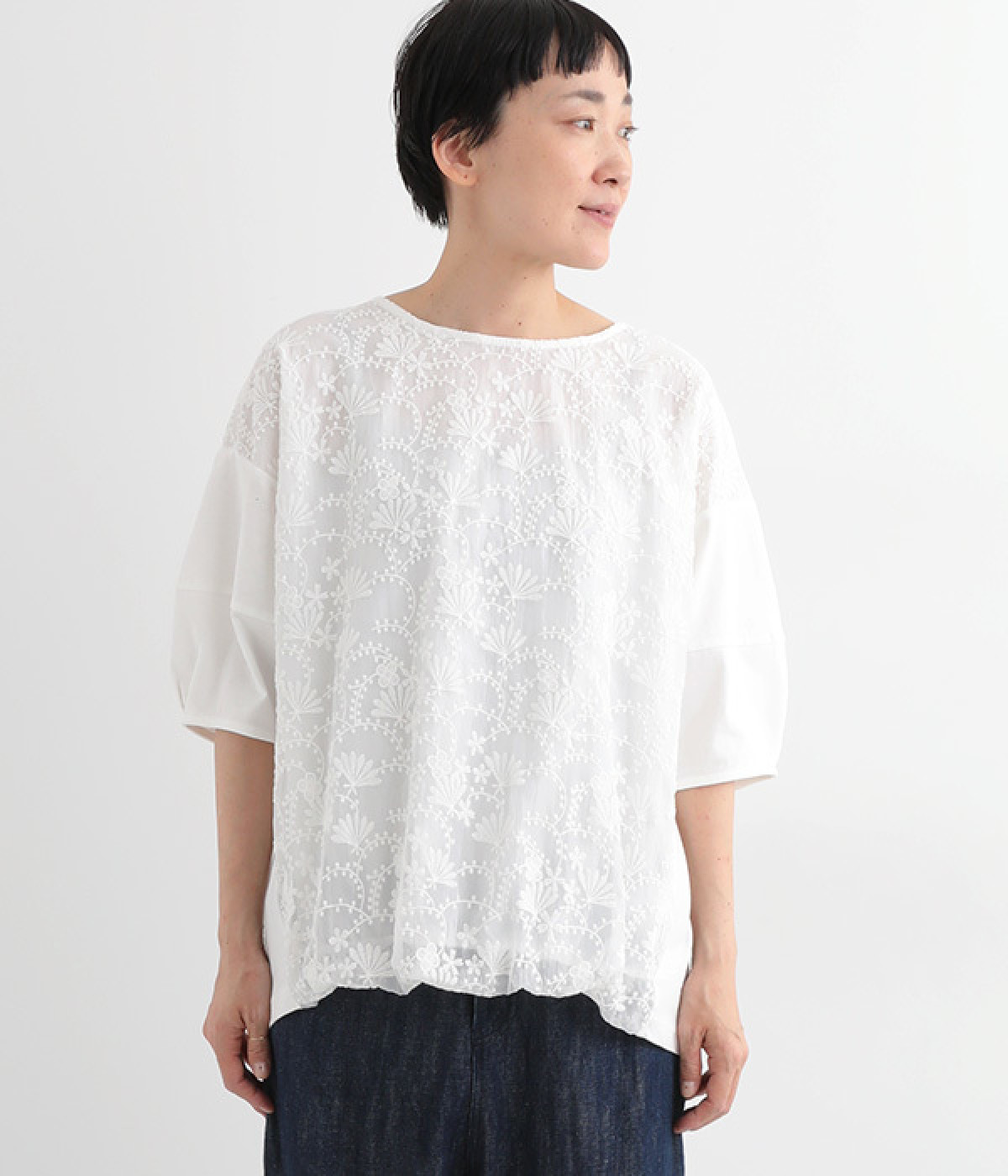 刺繍レースバルーンプルオーバー(オフホワイト-ONESIZE)