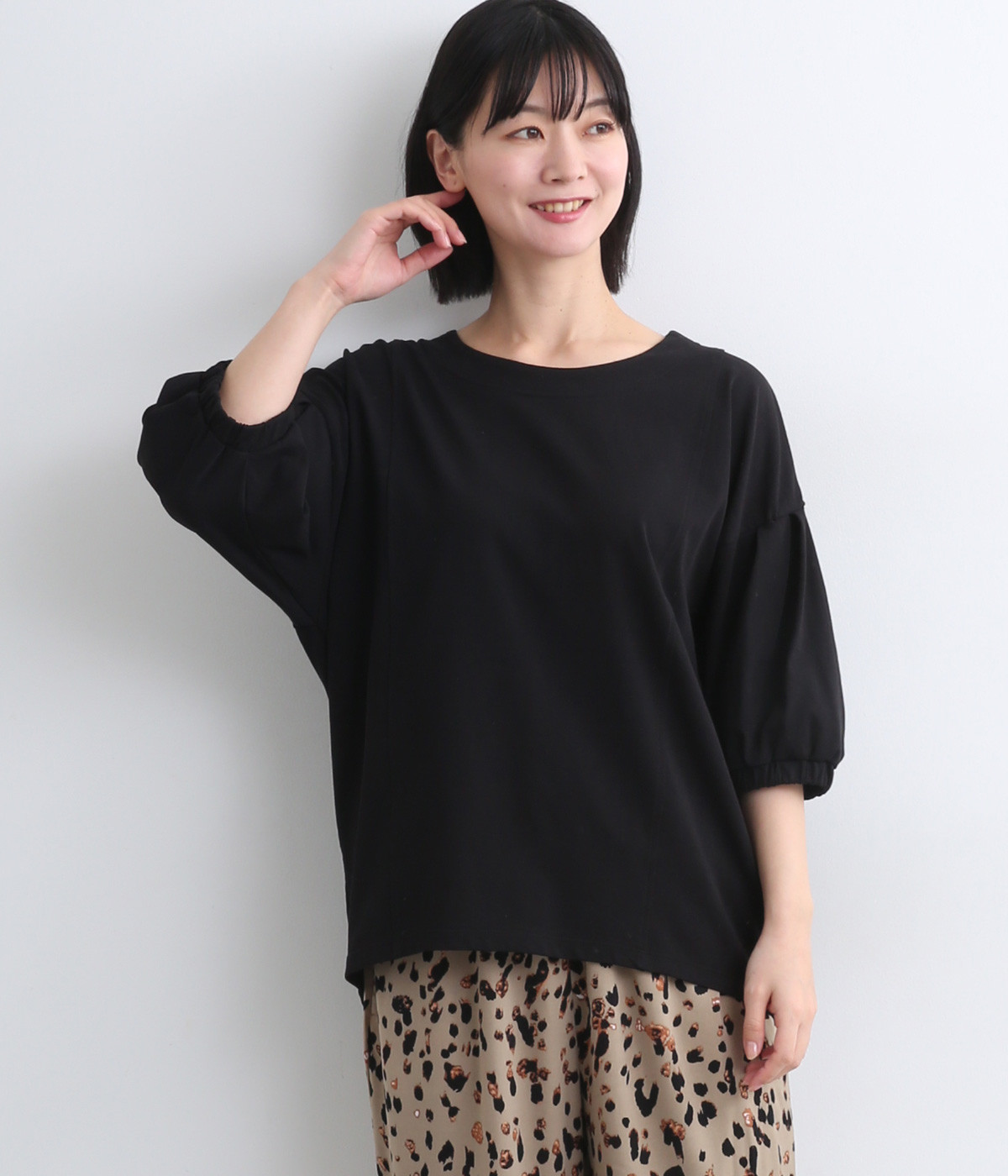 接触冷感 ボリューム袖プルオーバー(クロ-ONESIZE)