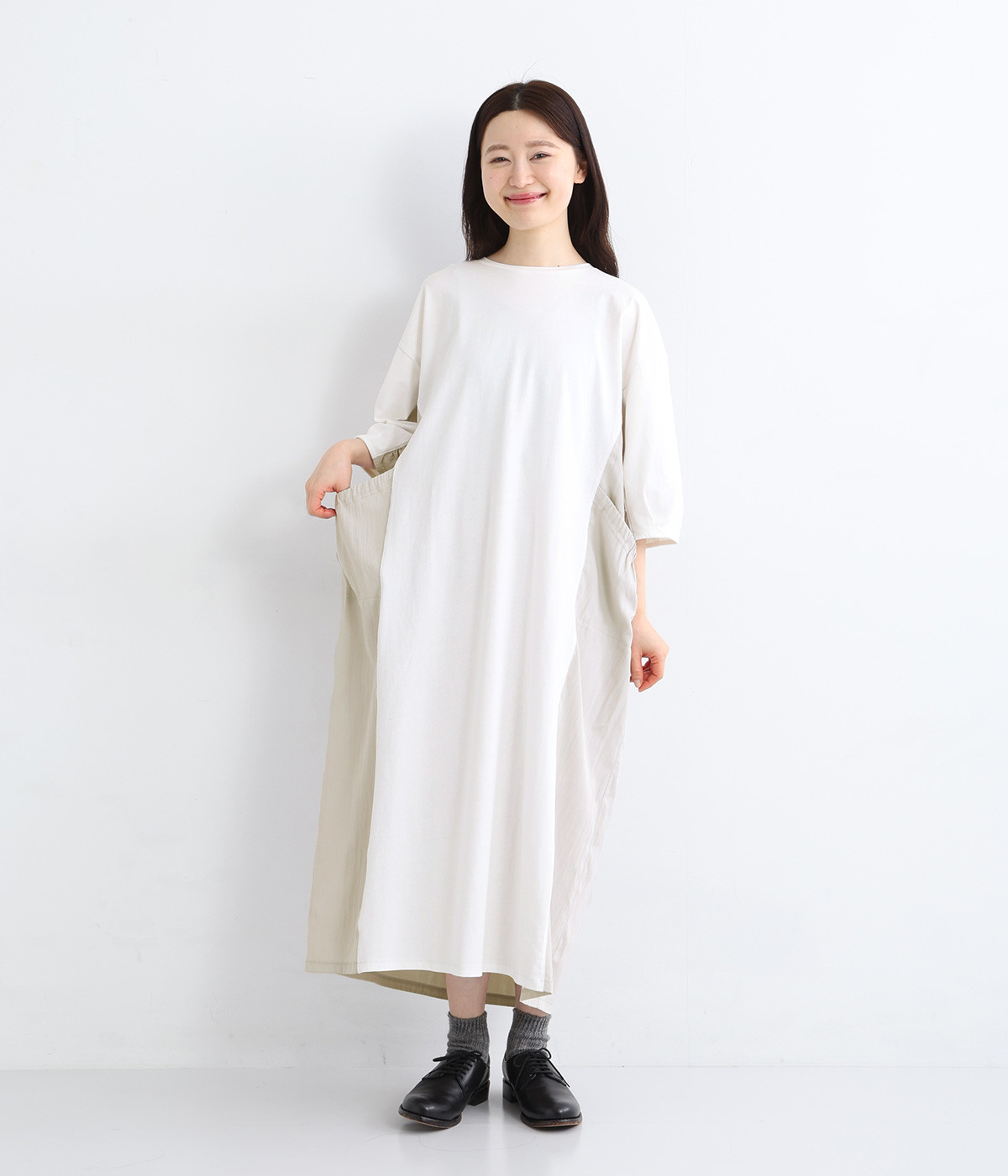 異素材切替ワンピース(オフホワイト-ONESIZE)