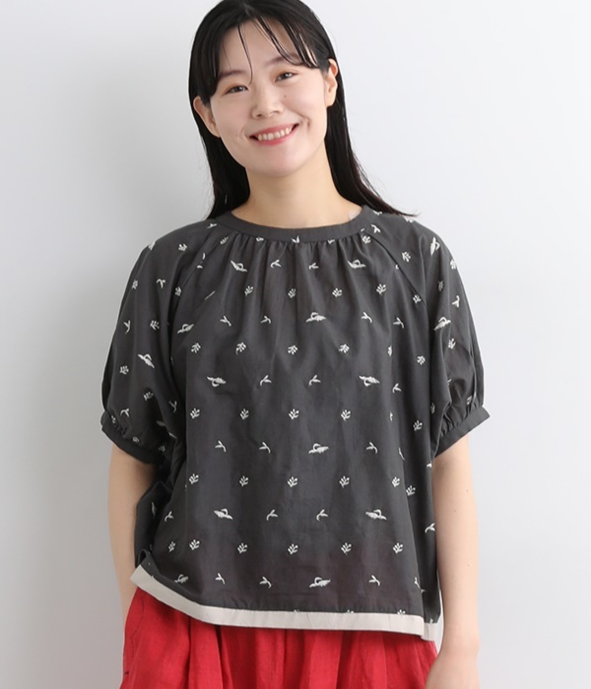 ボタニカルスワン刺繍ポンチョブラウス(ダークグレー-ONESIZE)