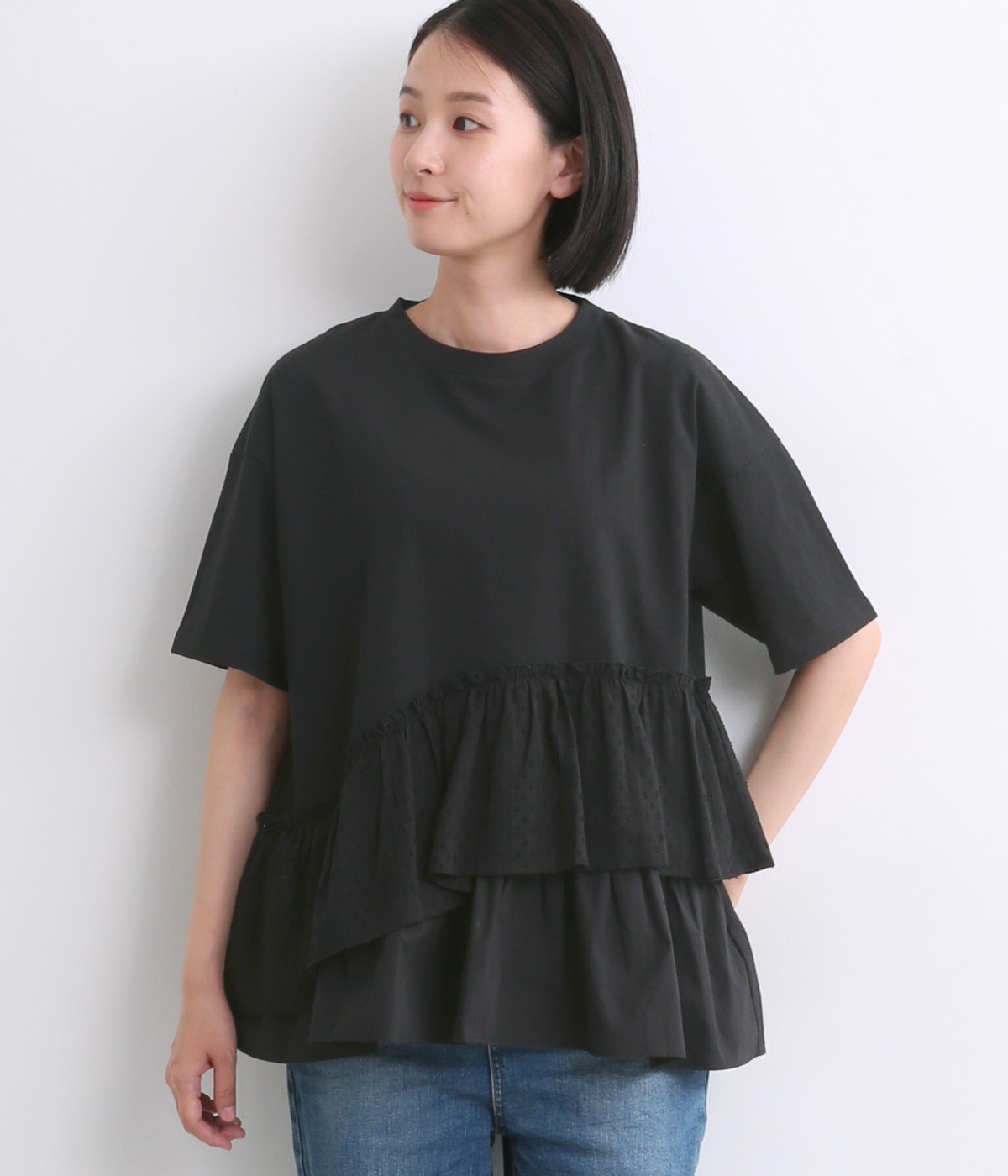 ウェーブフリルヘムTシャツ(ブラック-ONESIZE)