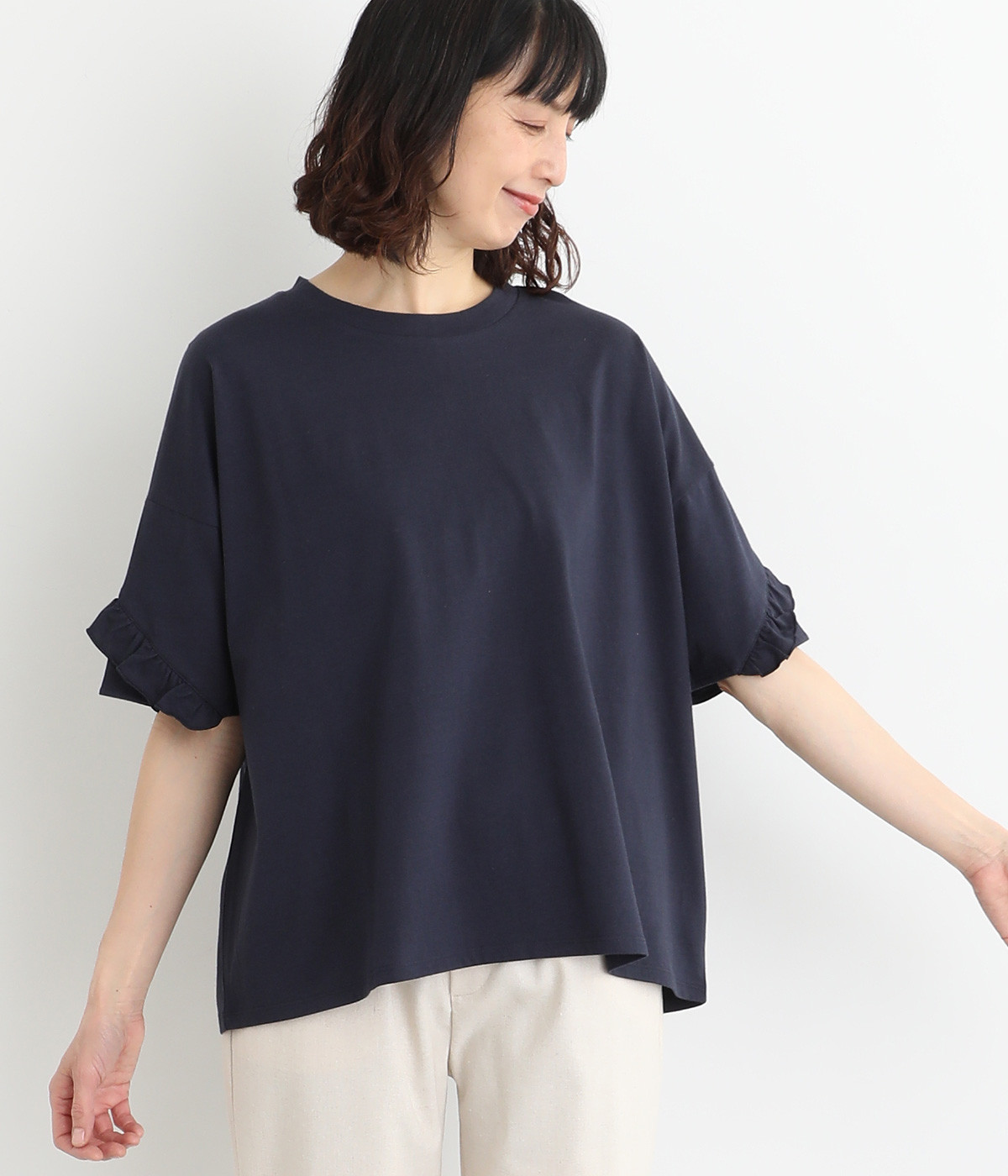 バックフリルワイドＴシャツ(ネイビー-ONESIZE)